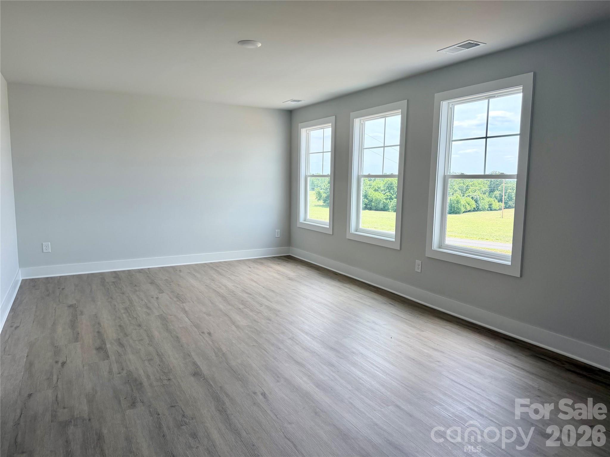 2440 Sandy Springs Road Property Photo 8