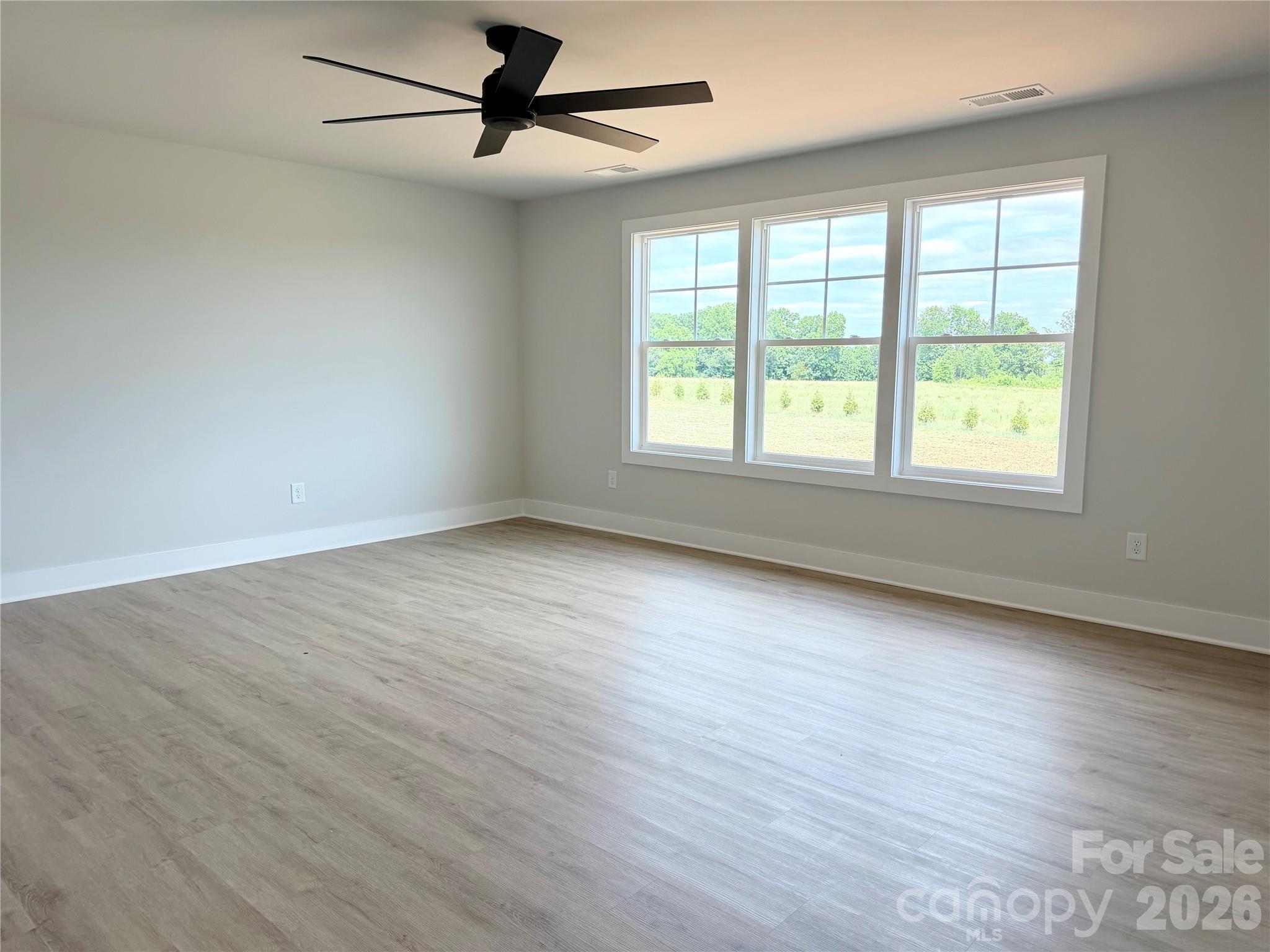 2440 Sandy Springs Road Property Photo 9
