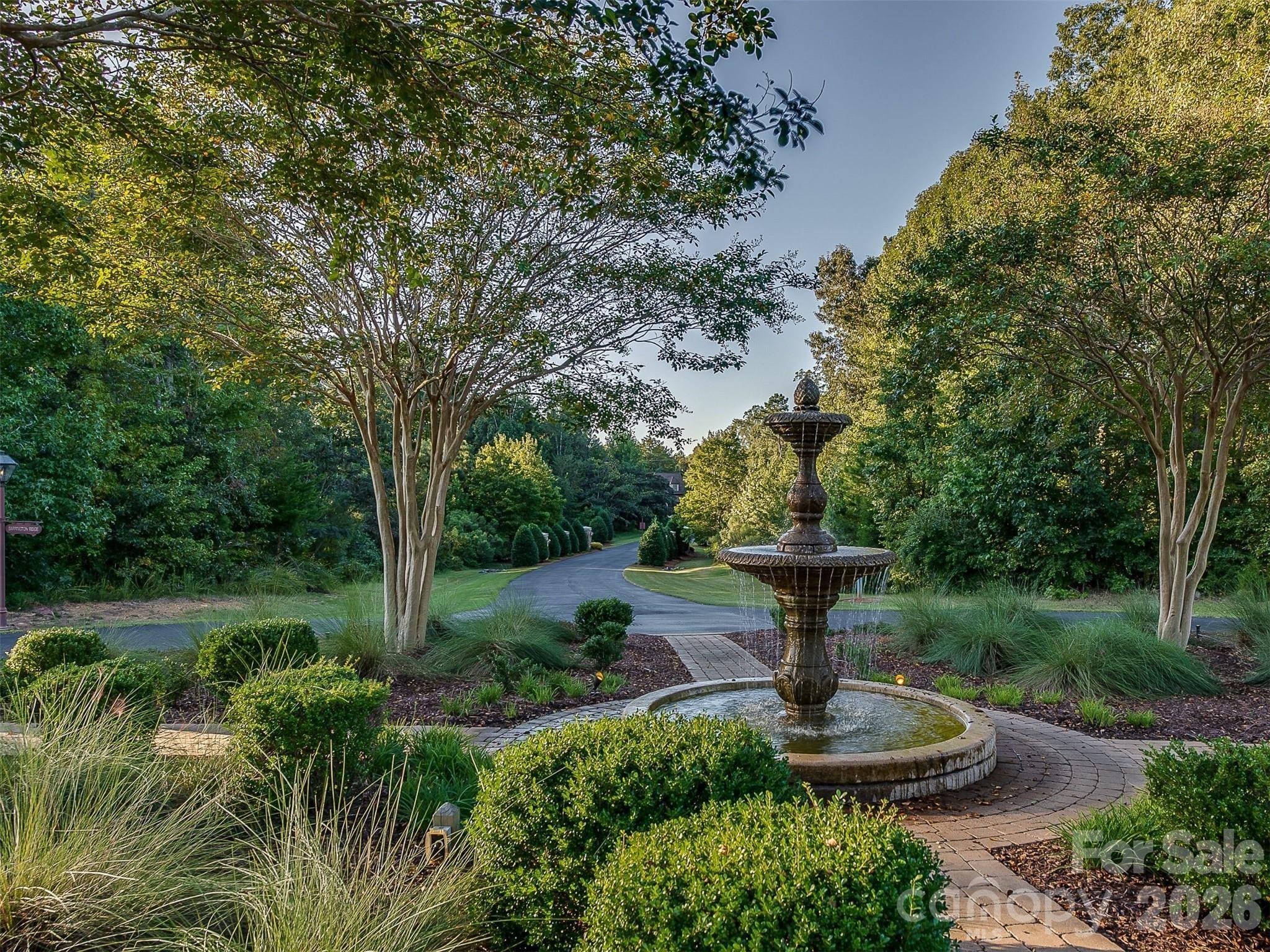 7316 Barrington Ridge Drive Property Photo 10