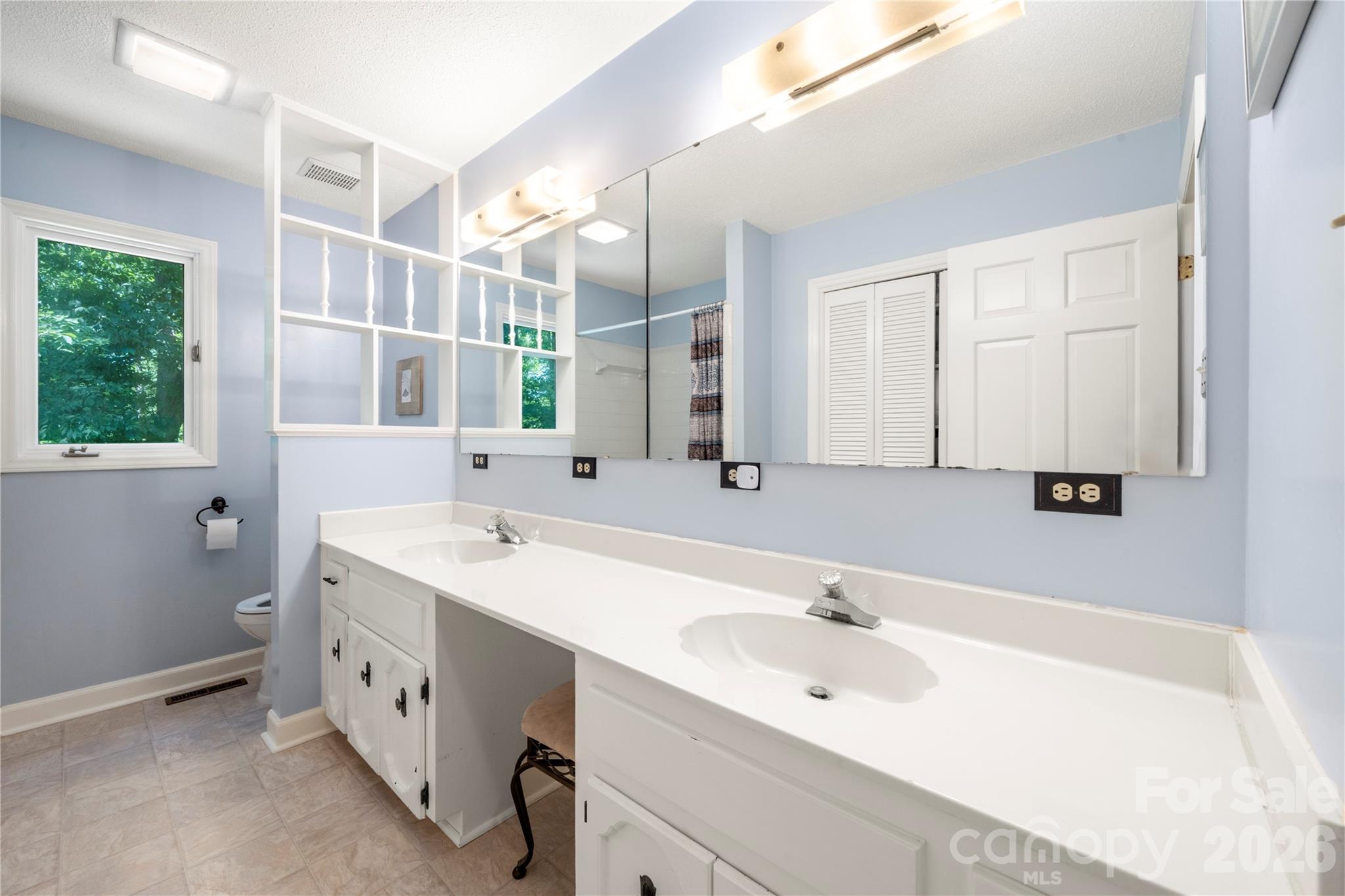3426 Driftwood Drive Property Photo 23