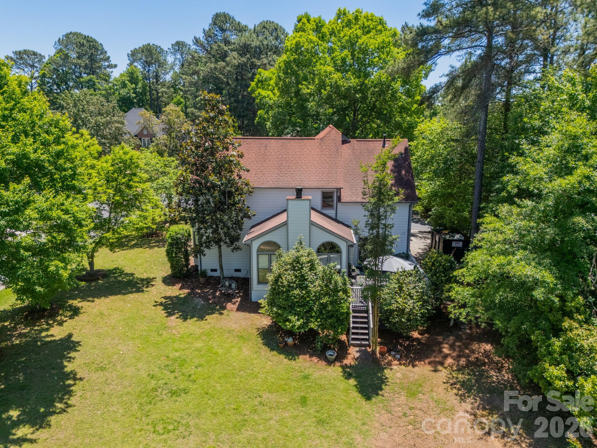 11043 Seven Coves Drive Property Photo 4