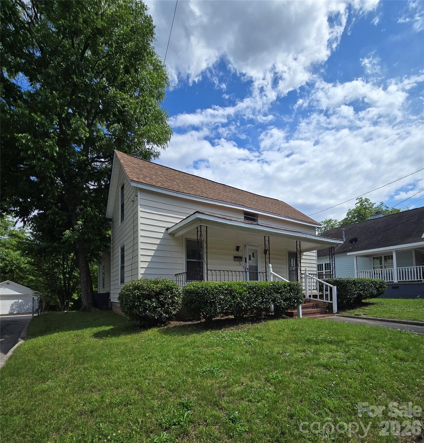 184 Cabarrus Avenue Property Photo 3