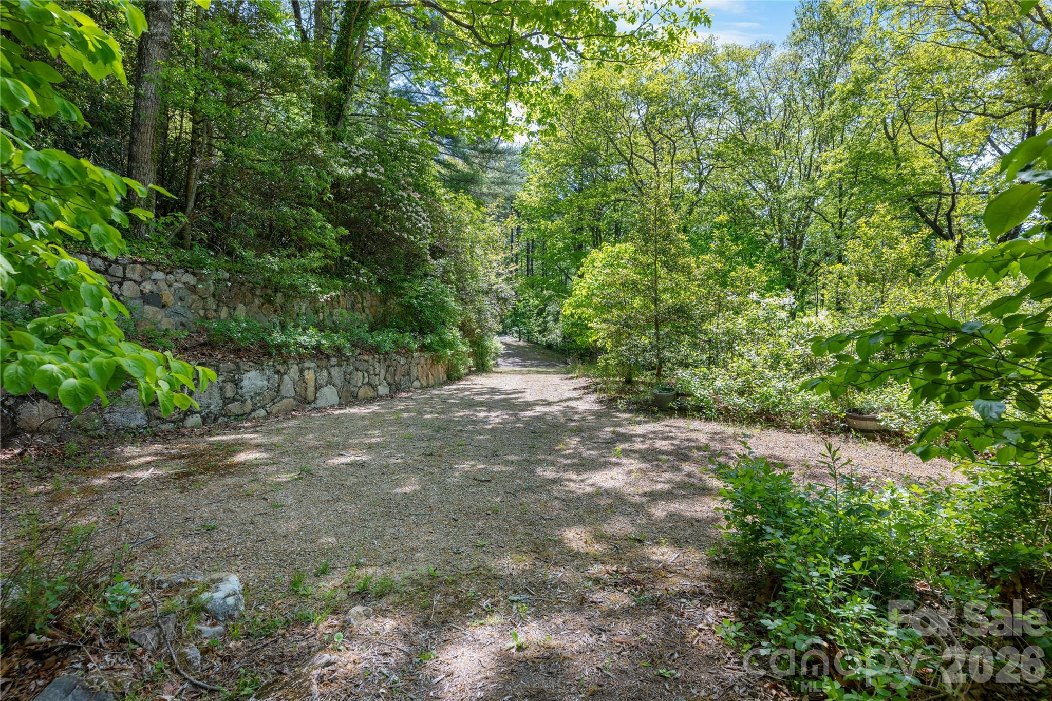 1923 Cold Mountain Road Property Photo 3