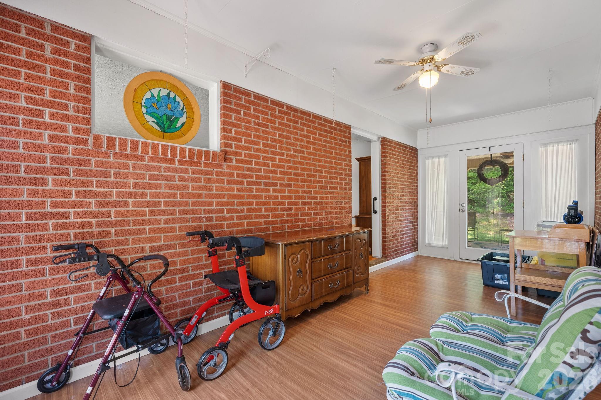 2881 Highline Avenue Property Photo 11