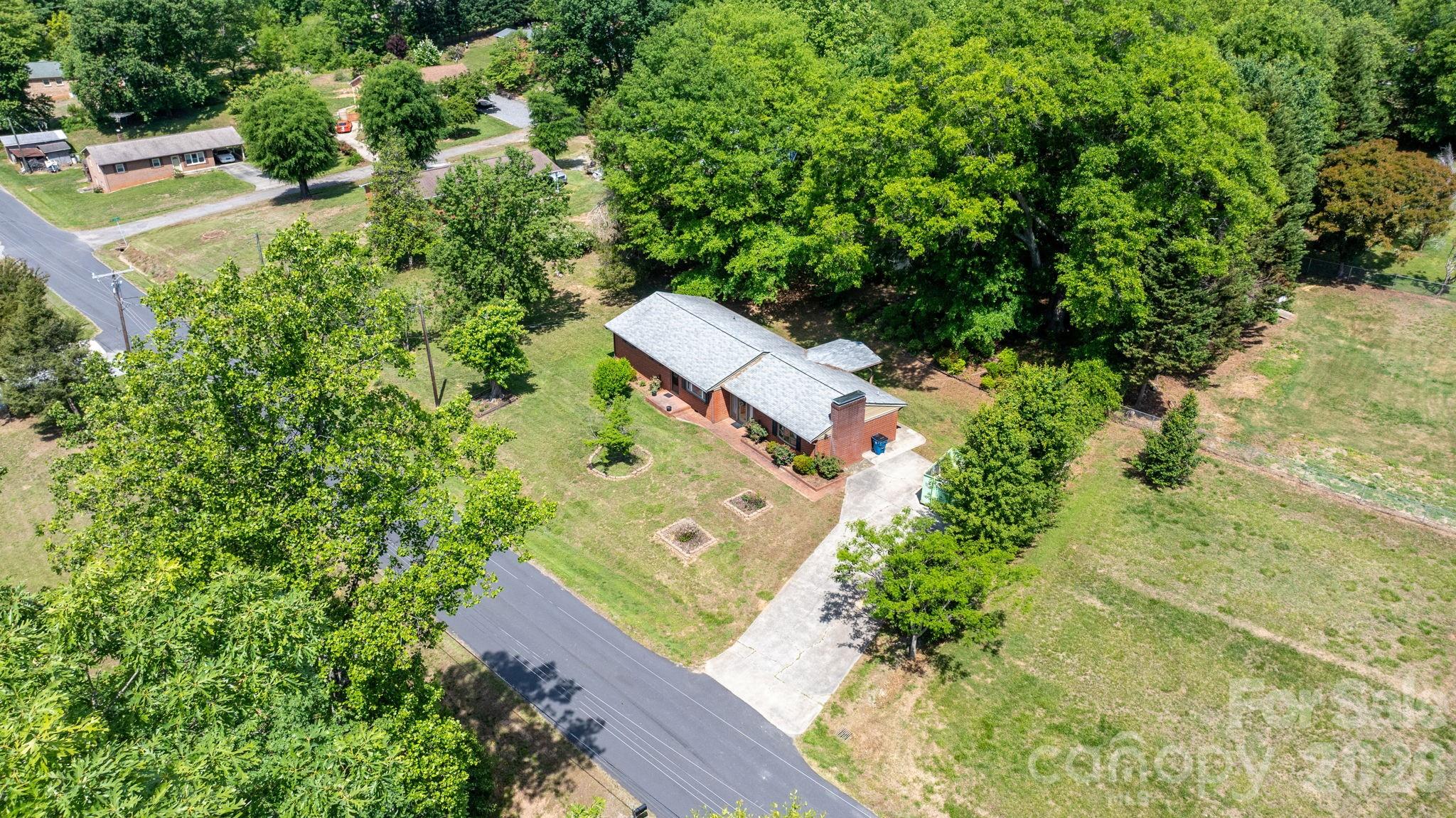 2881 Highline Avenue Property Photo 29