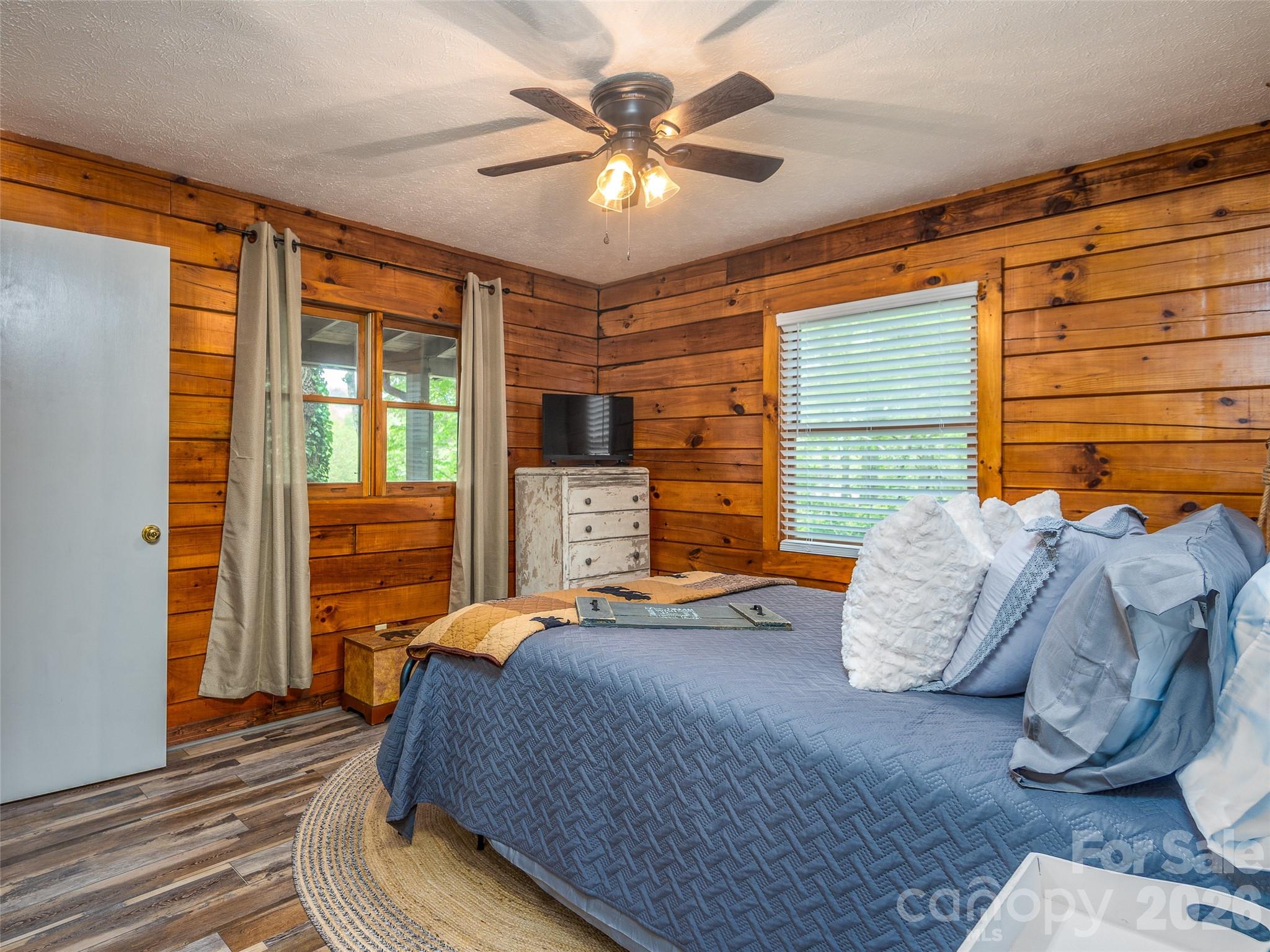 154 Cedarwood Drive Property Photo 8