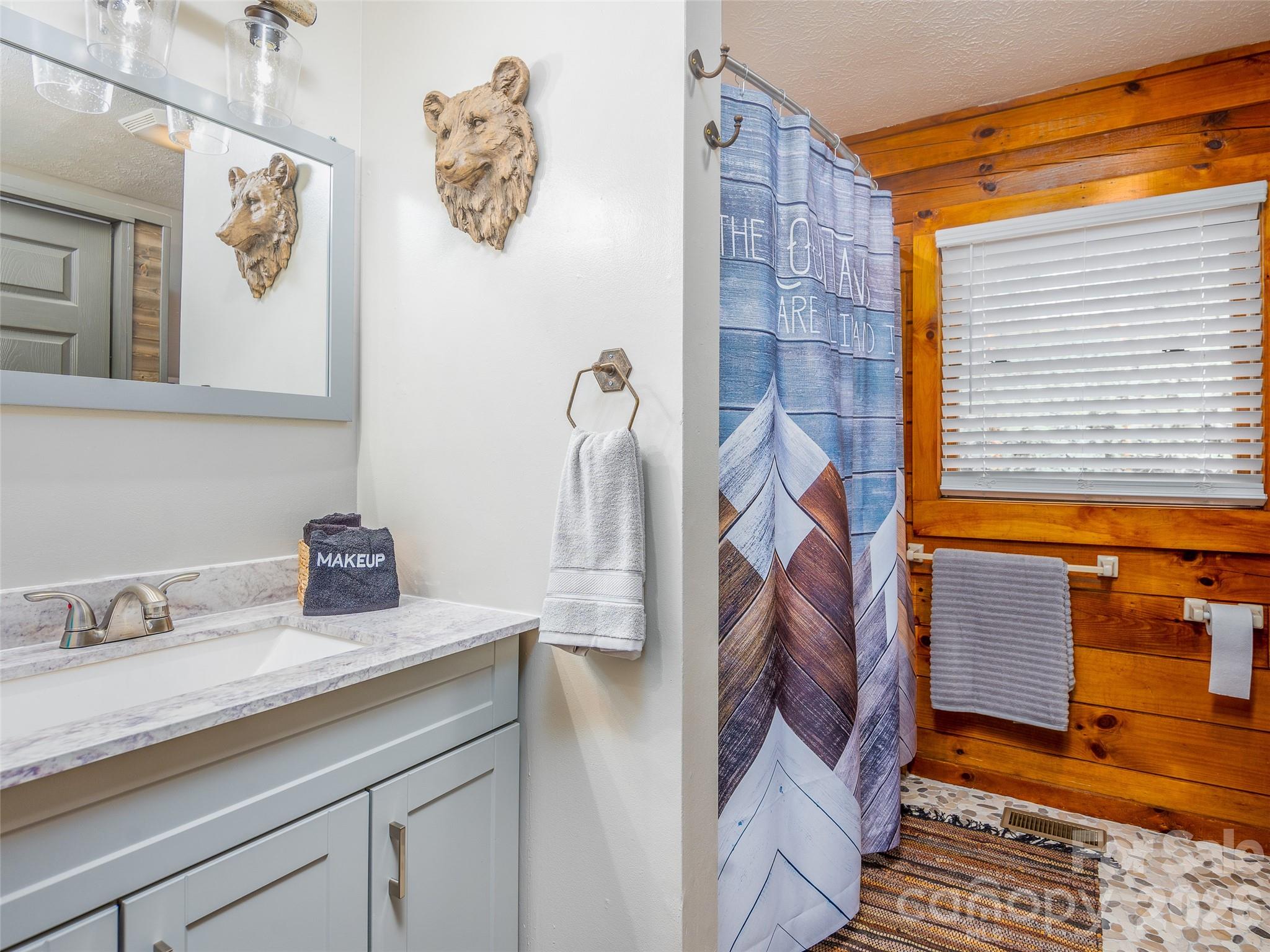 154 Cedarwood Drive Property Photo 10