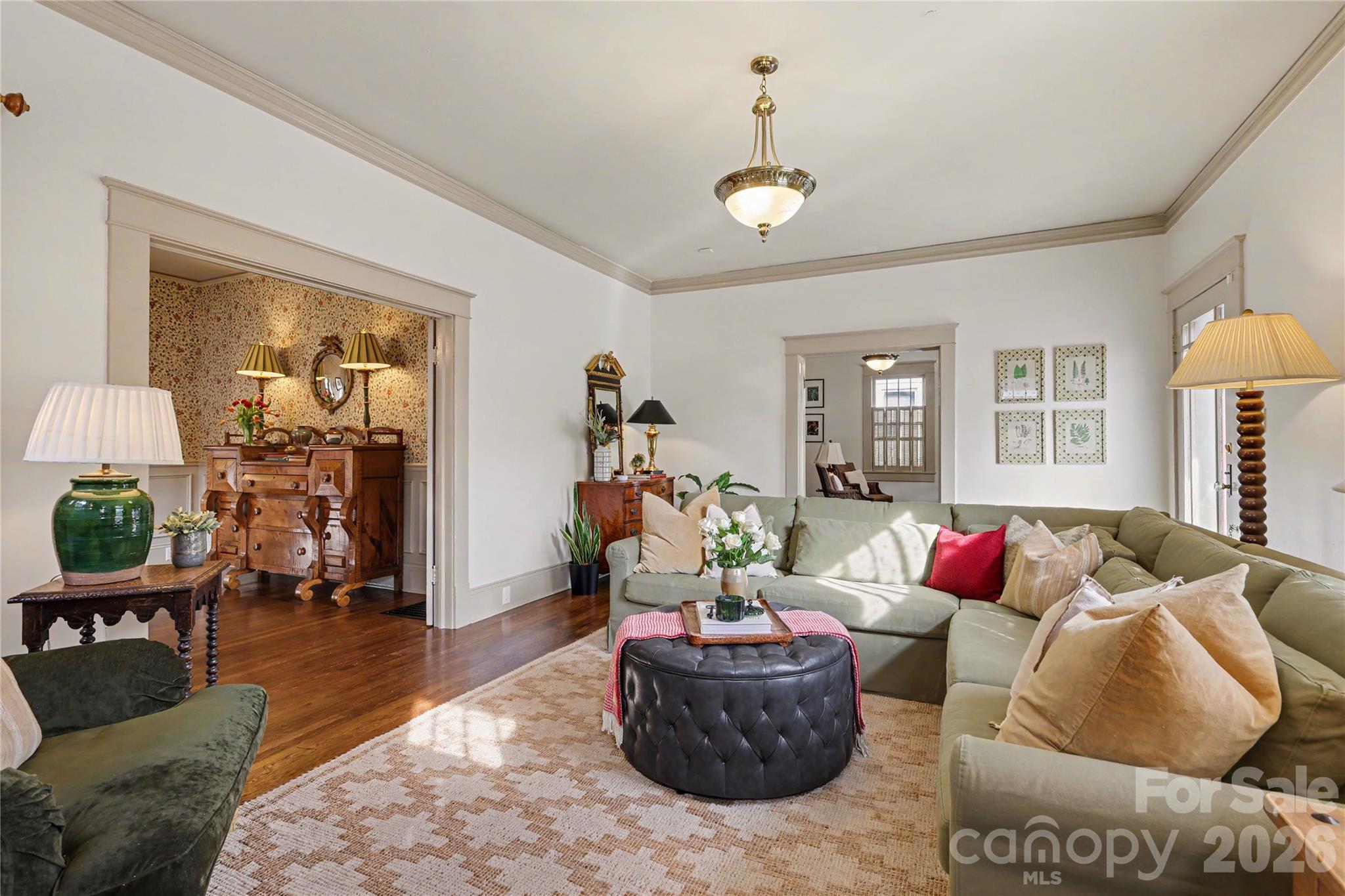 118 E Miller Street Property Photo 7