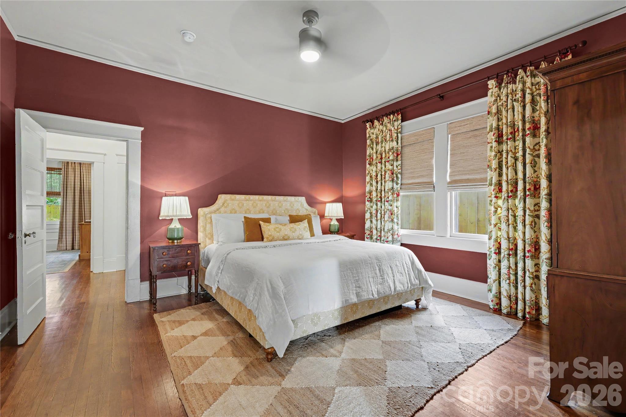 118 E Miller Street Property Photo 15