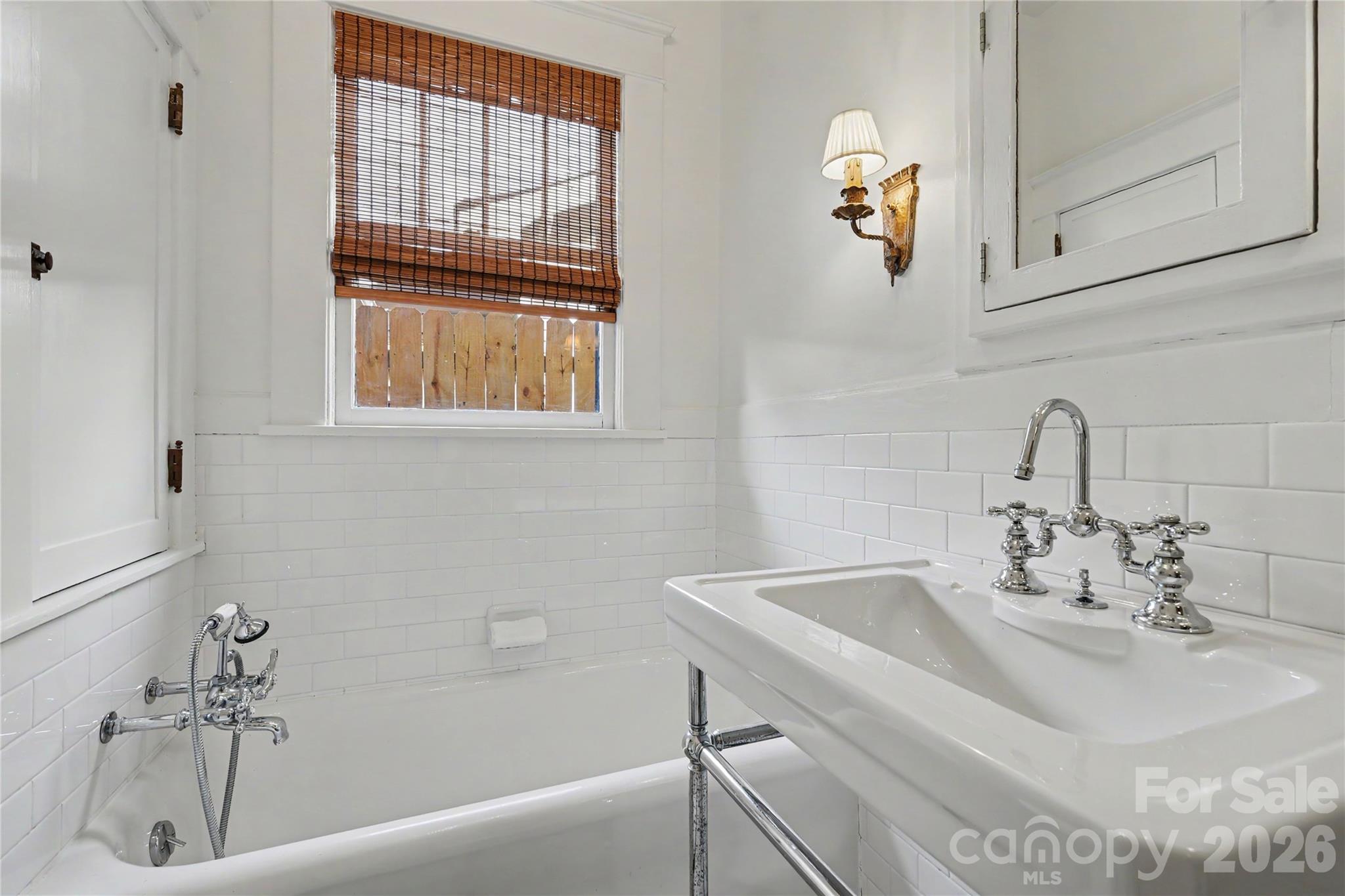 118 E Miller Street Property Photo 23