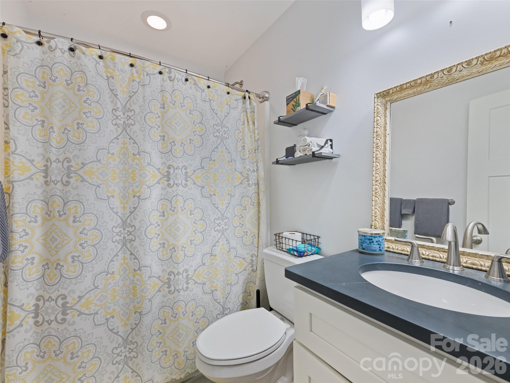 221 Northside Street Property Photo 26