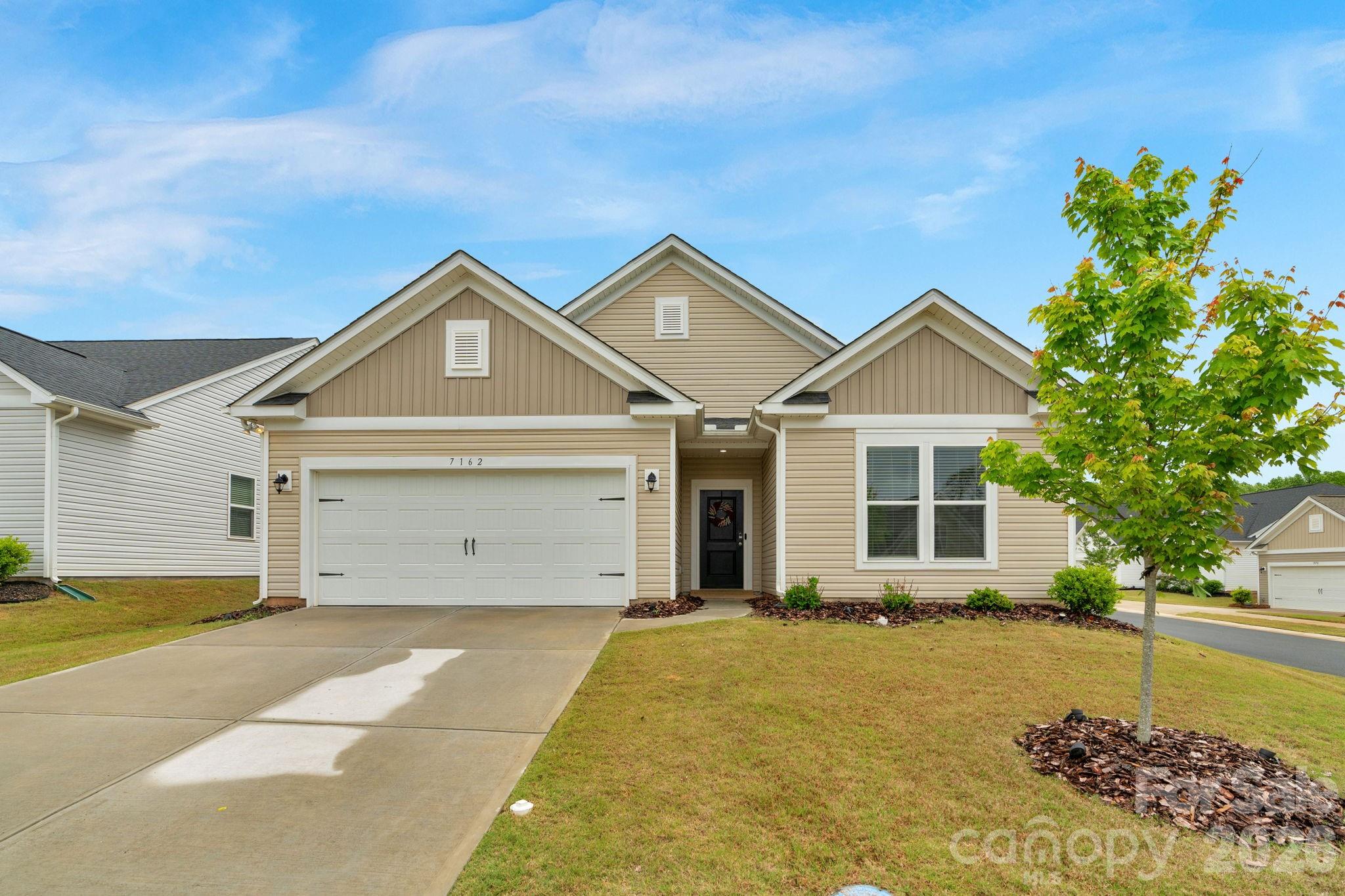 7162 Indigo Way Property Photo 1