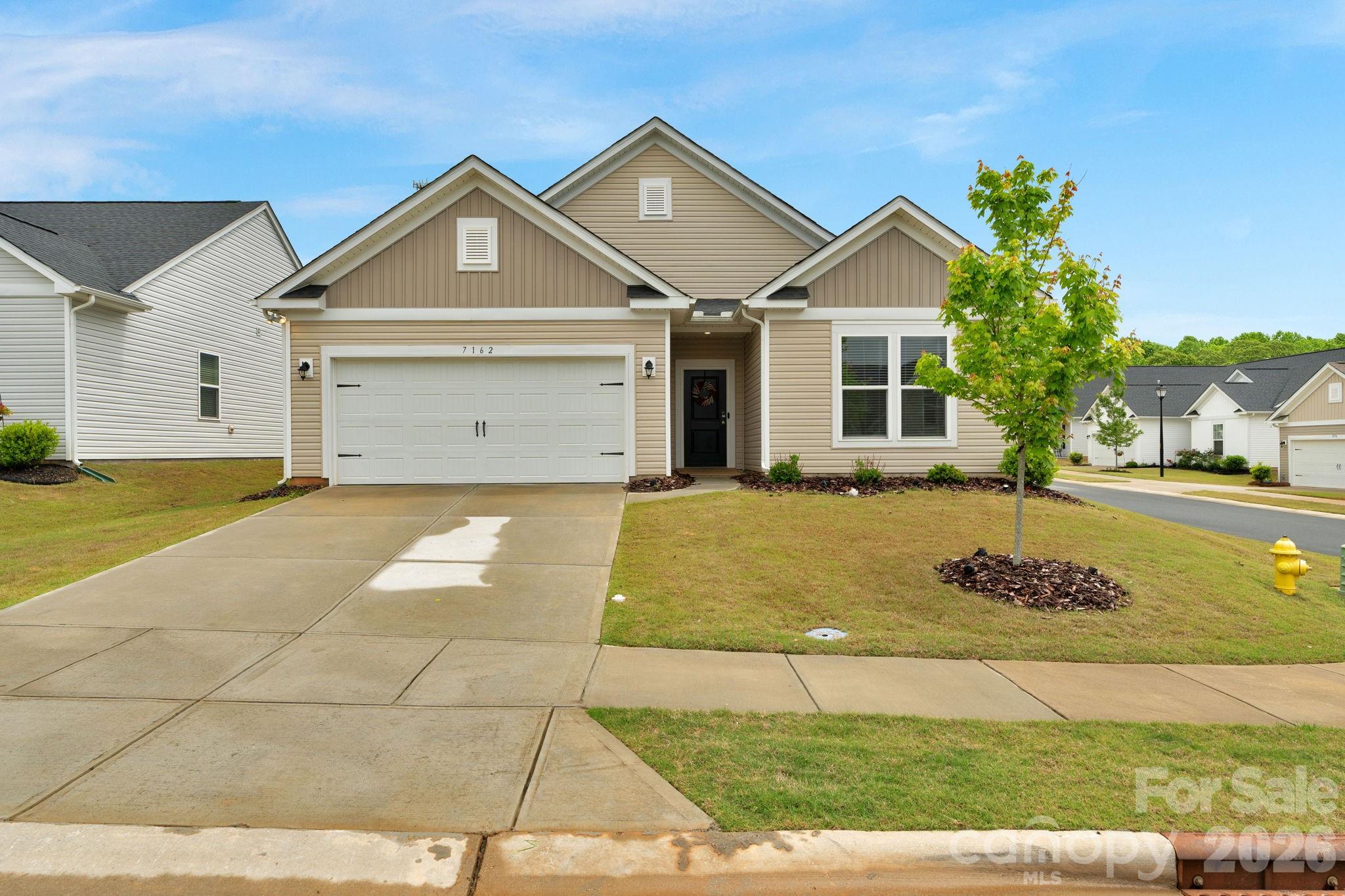 7162 Indigo Way Property Photo 4