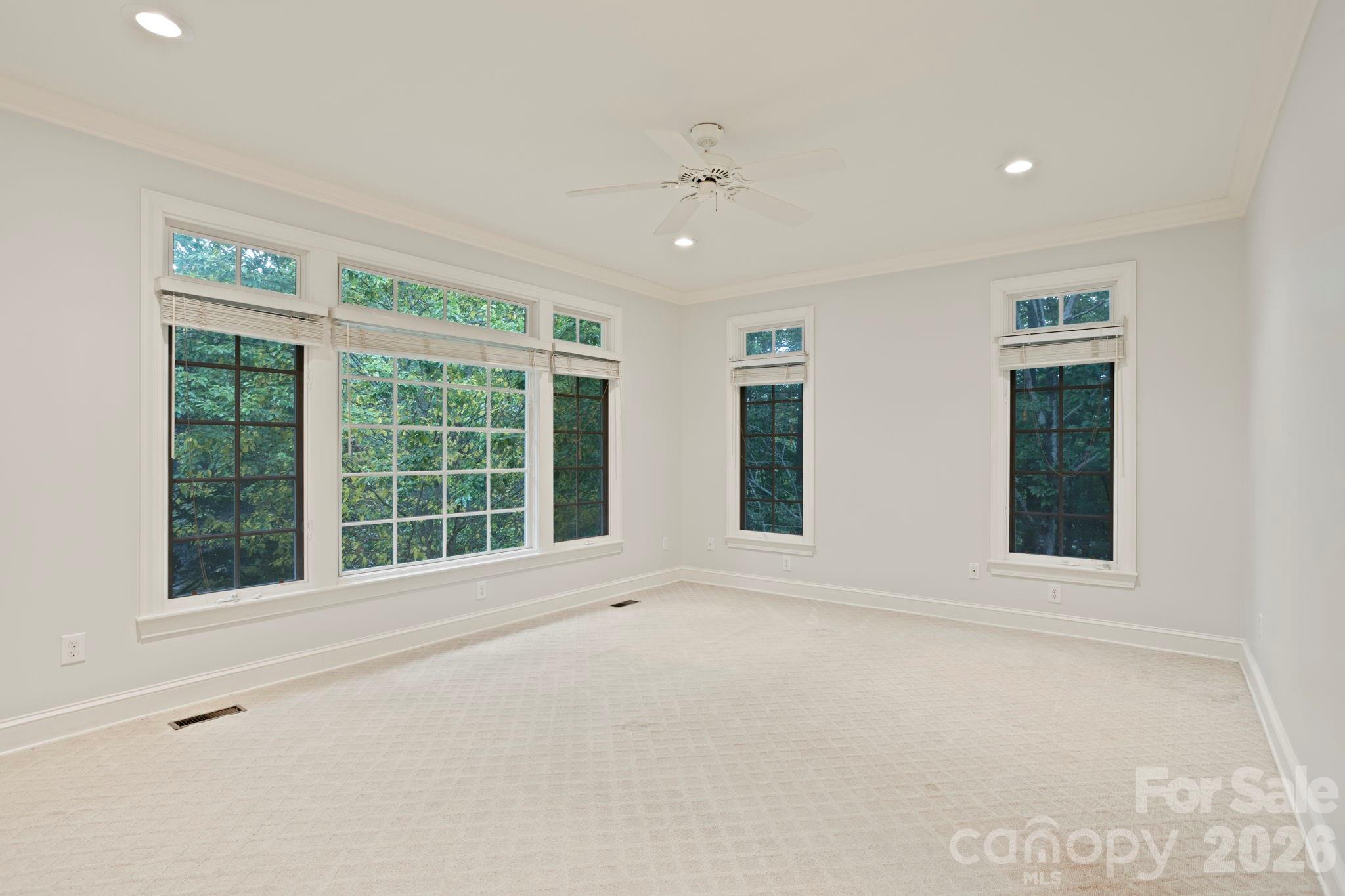 132 Berry Creek Drive Property Photo 23