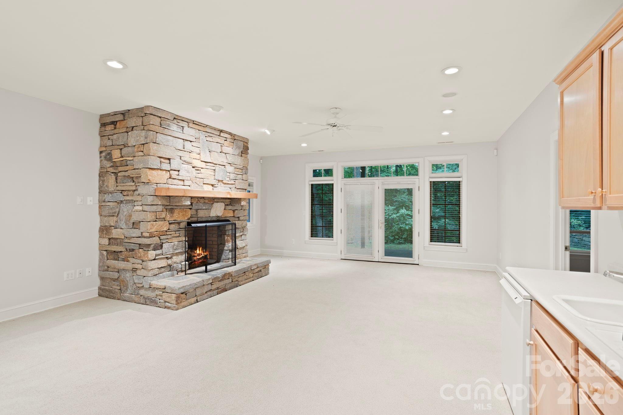 132 Berry Creek Drive Property Photo 29