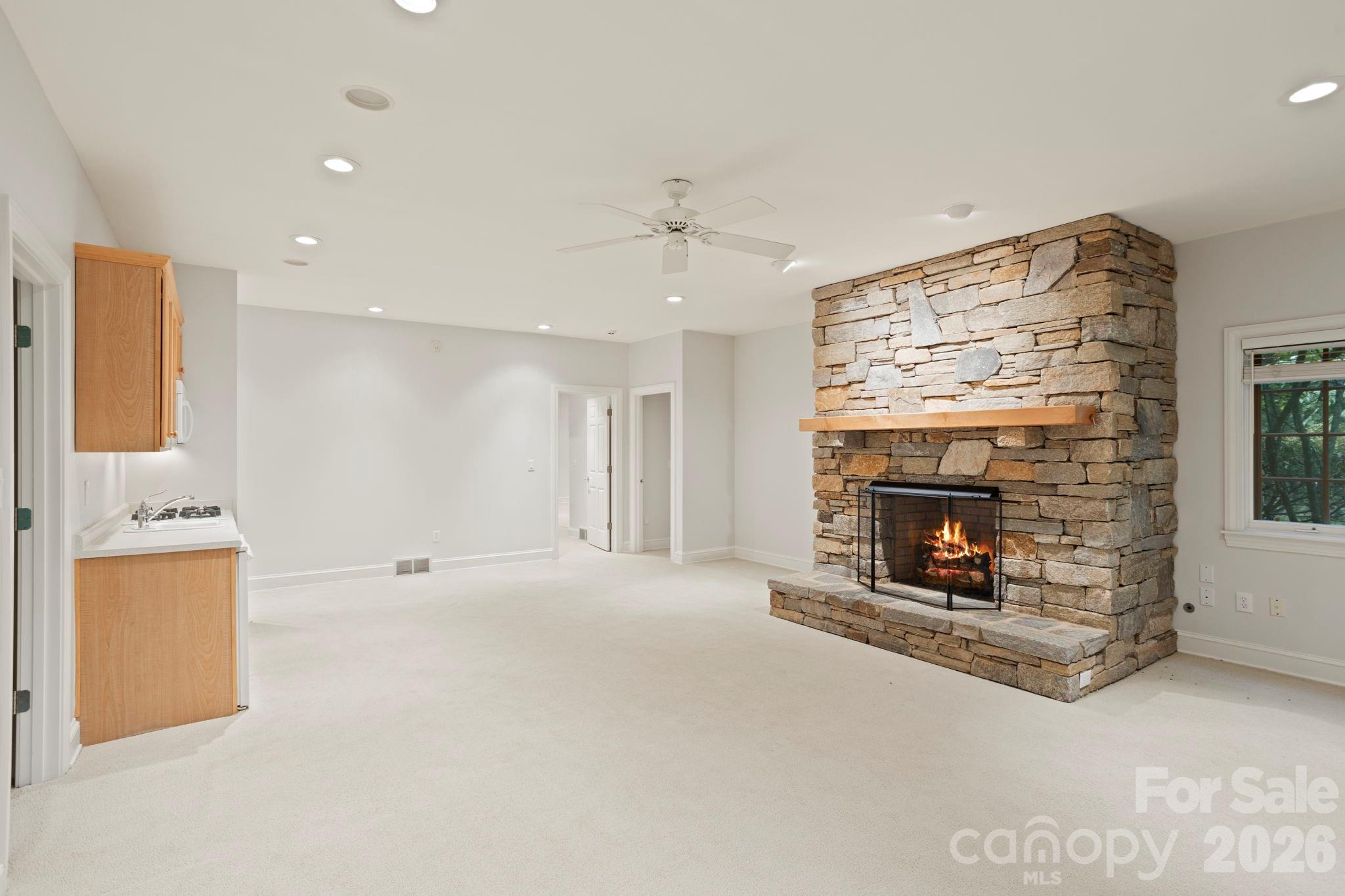 132 Berry Creek Drive Property Photo 31