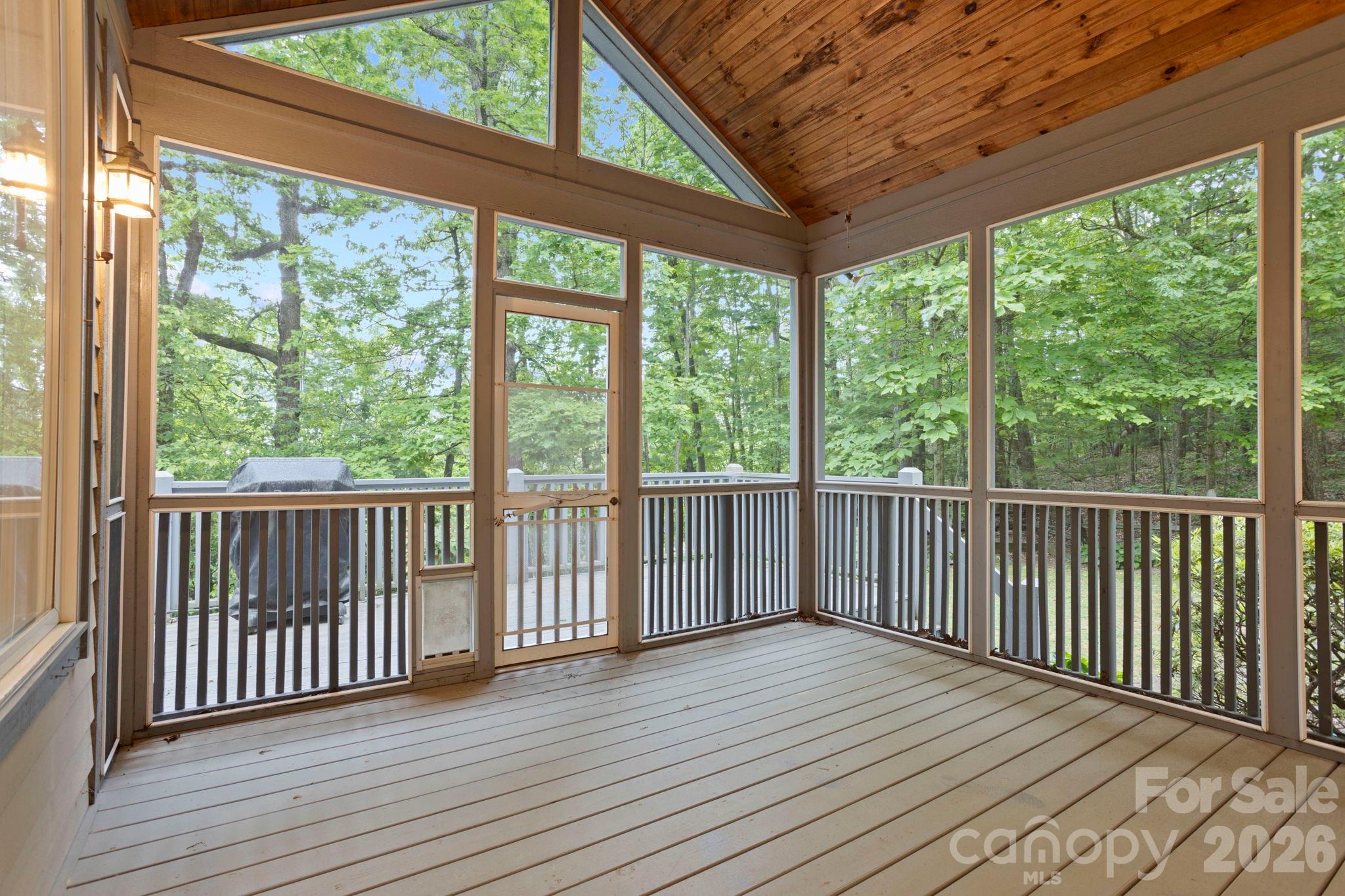 132 Berry Creek Drive Property Photo 39