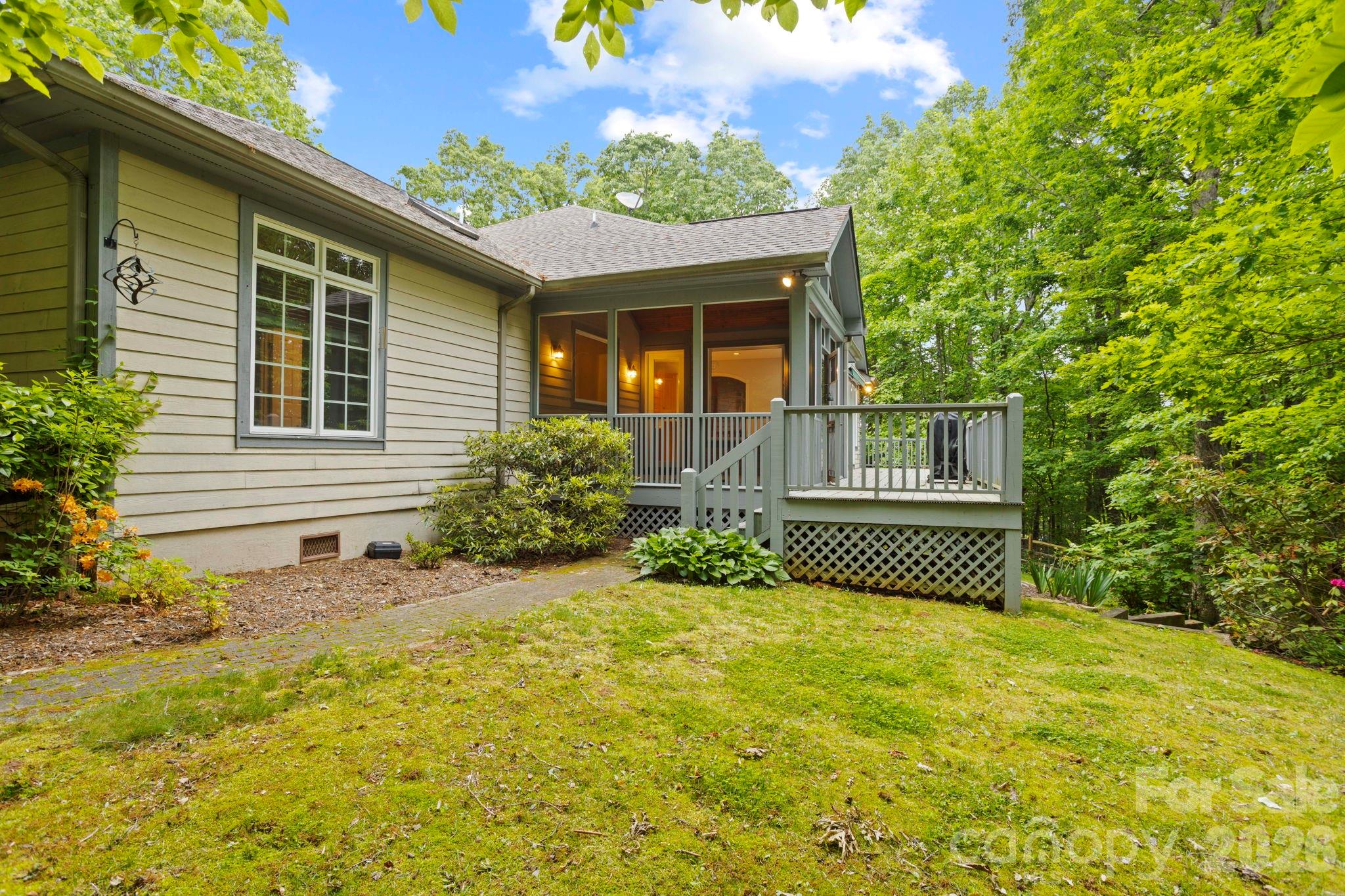 132 Berry Creek Drive Property Photo 41