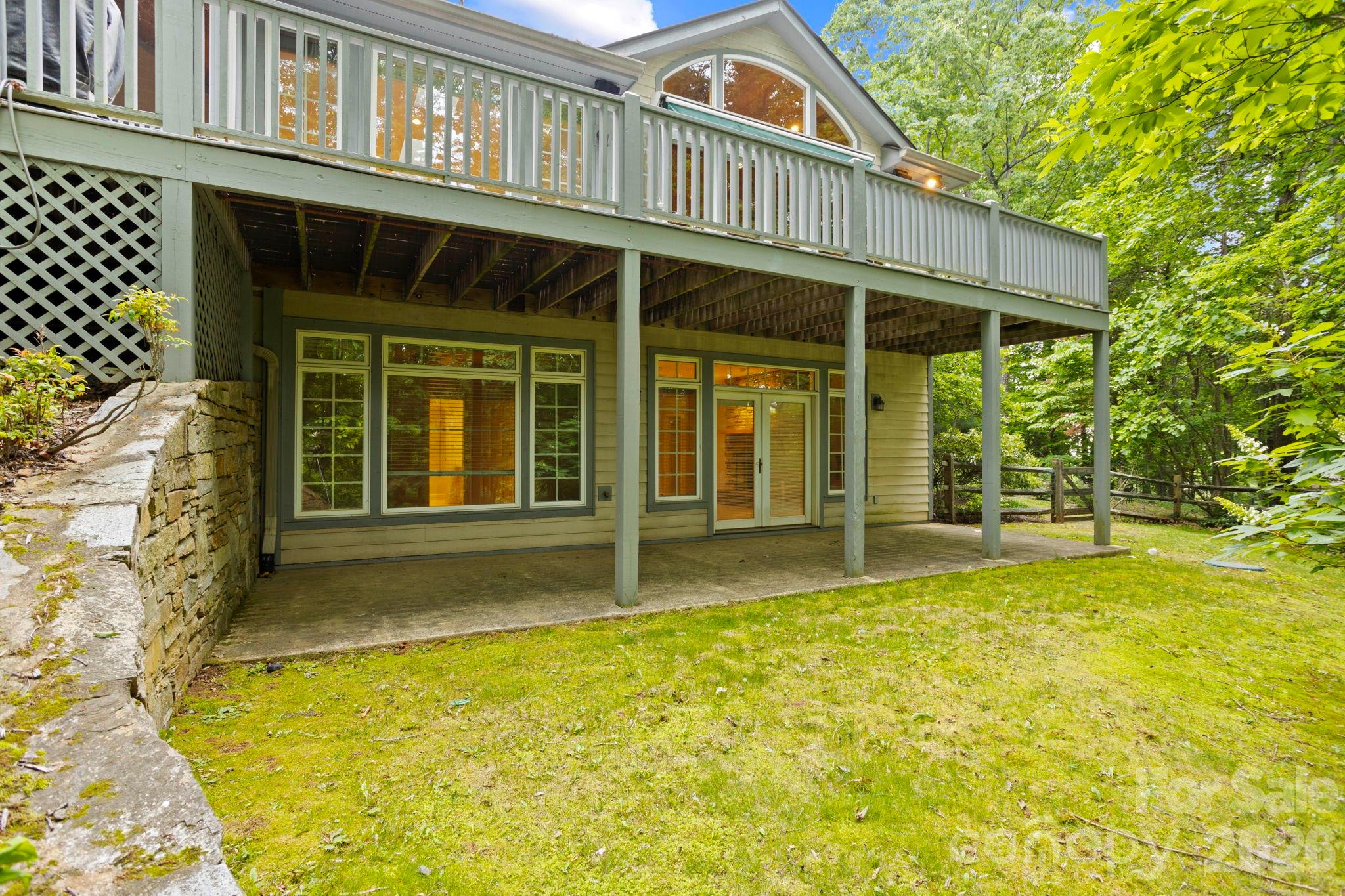 132 Berry Creek Drive Property Photo 43