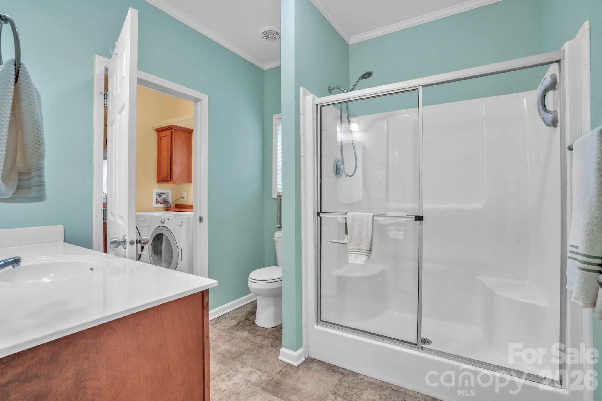 189 Friendly Circle Property Photo 16