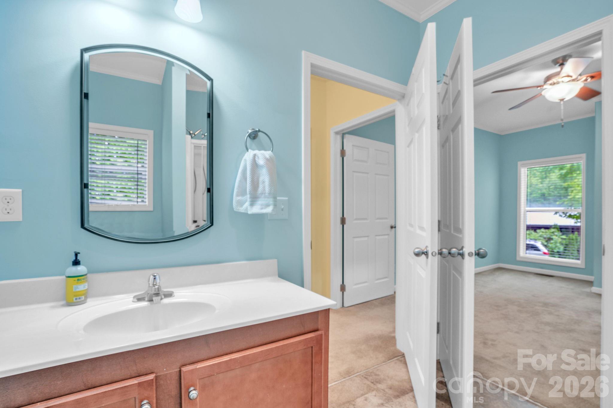189 Friendly Circle Property Photo 17