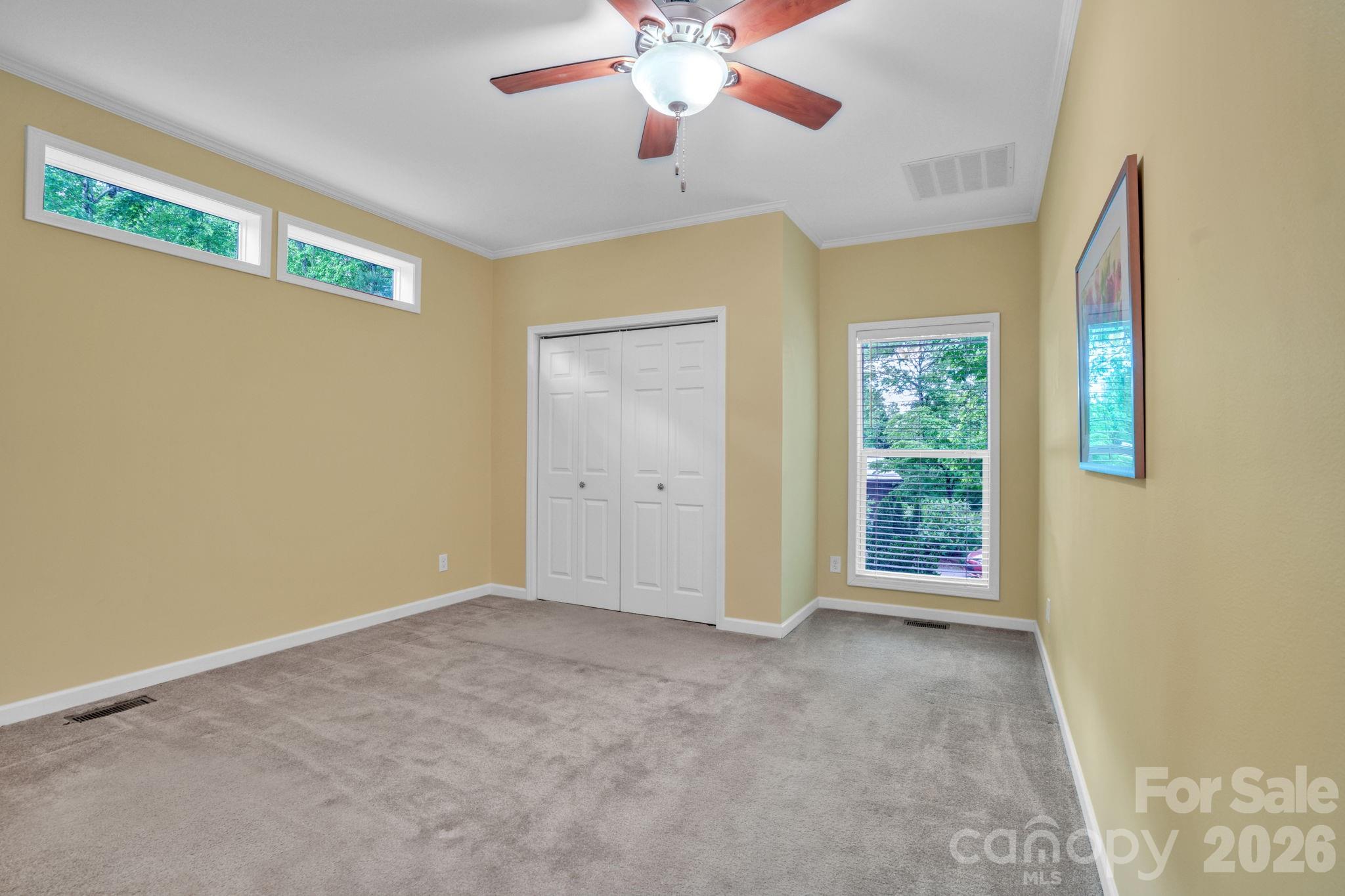 189 Friendly Circle Property Photo 20