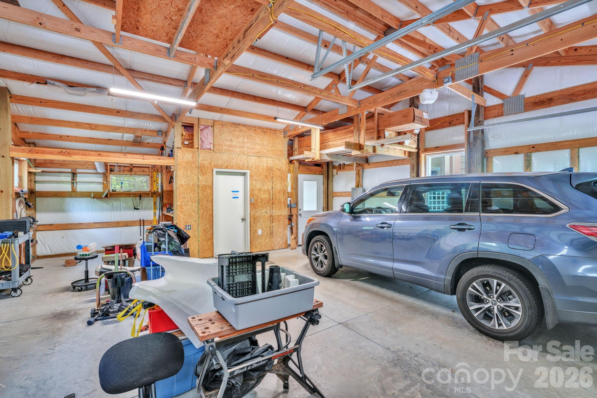 189 Friendly Circle Property Photo 24