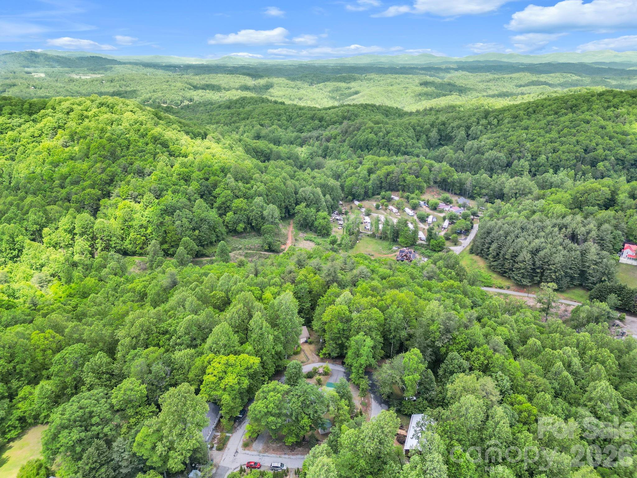 189 Friendly Circle Property Photo 31