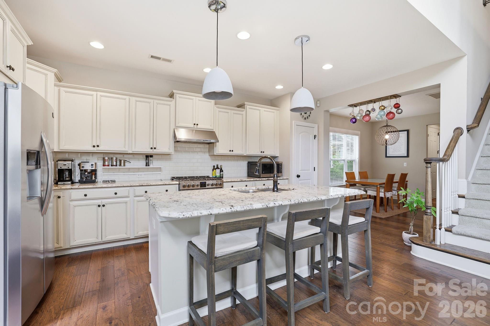 16148 Lost Canyon Way 10 Property Photo 6