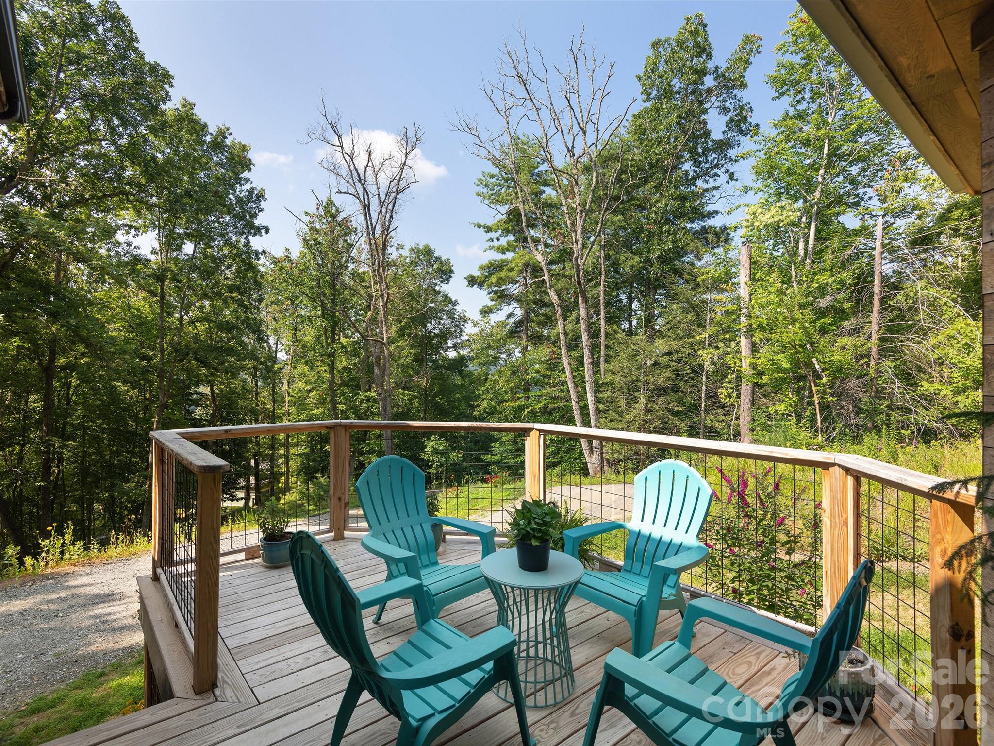 184 Sandys Home Place Property Photo 2
