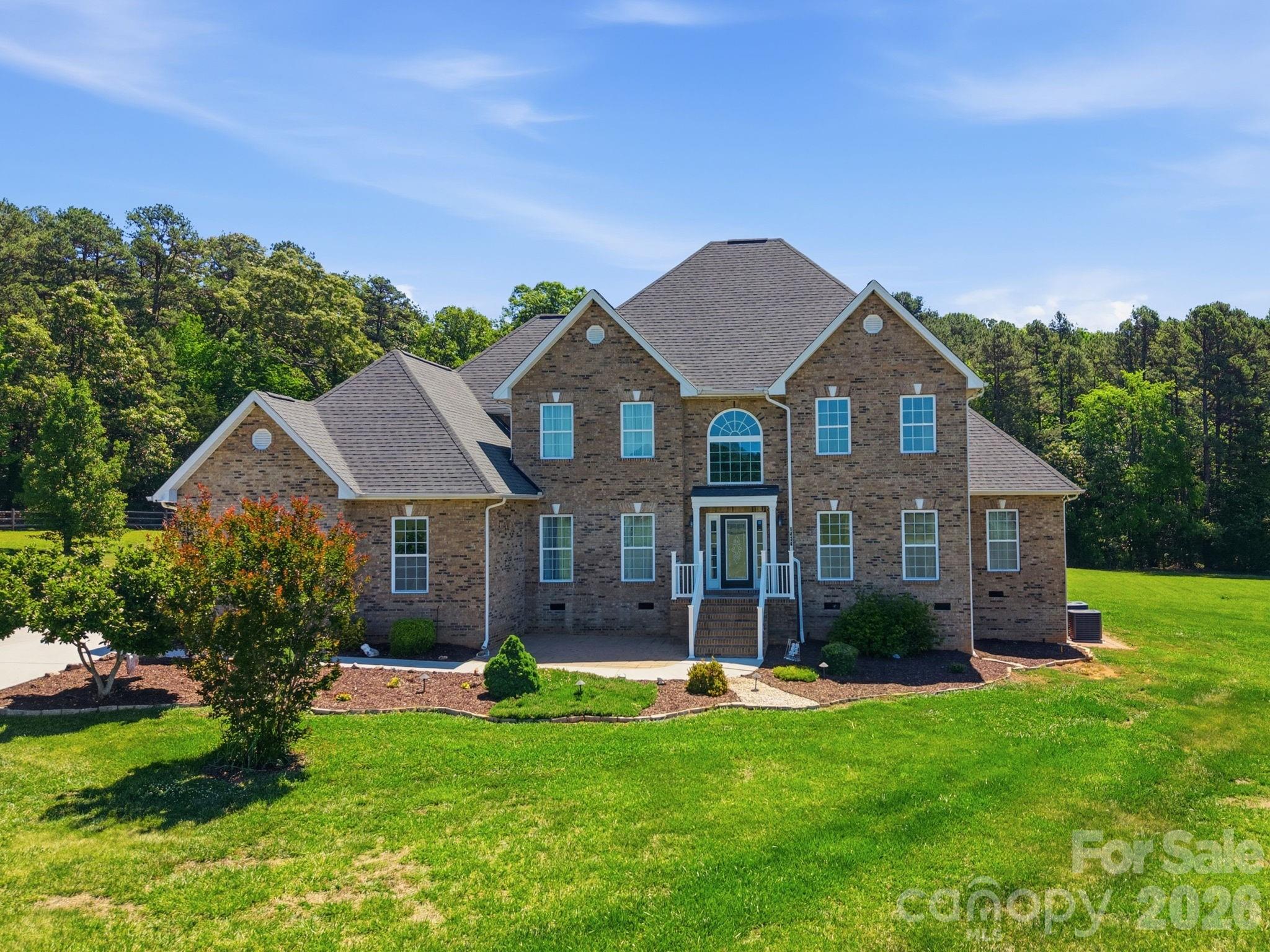 1434 Steeplechase Drive Property Photo 1