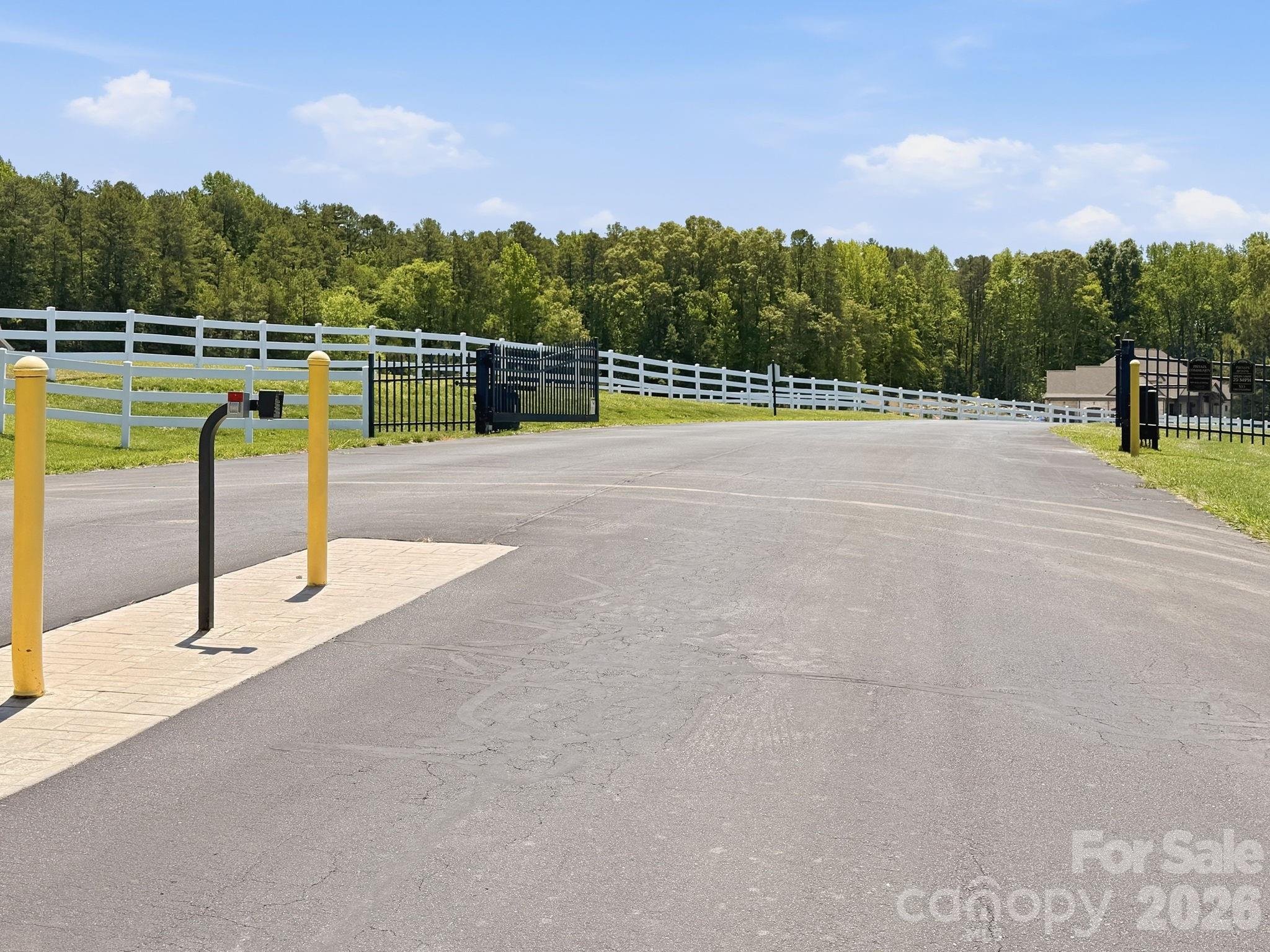 1434 Steeplechase Drive Property Photo 2