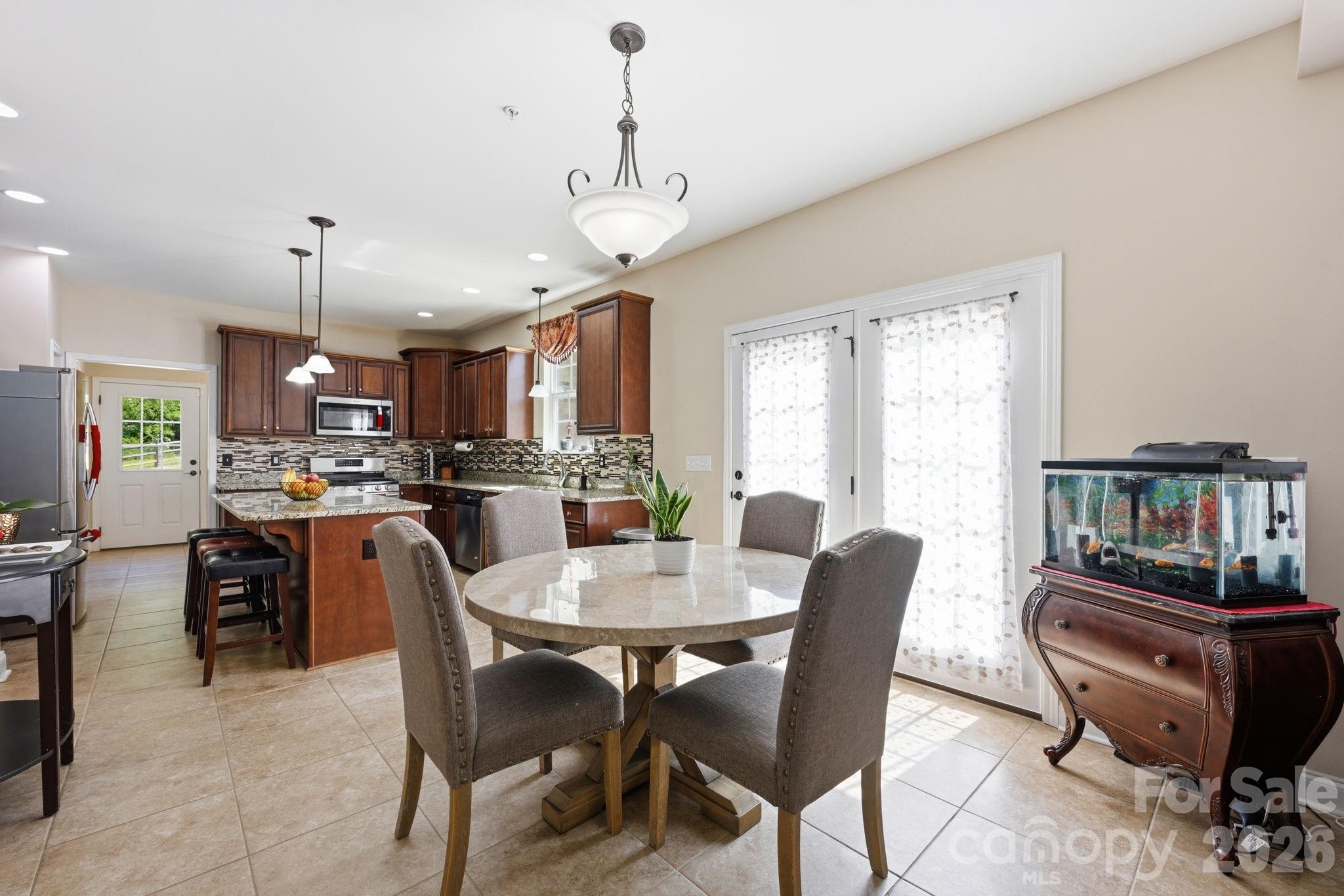 1434 Steeplechase Drive Property Photo 14