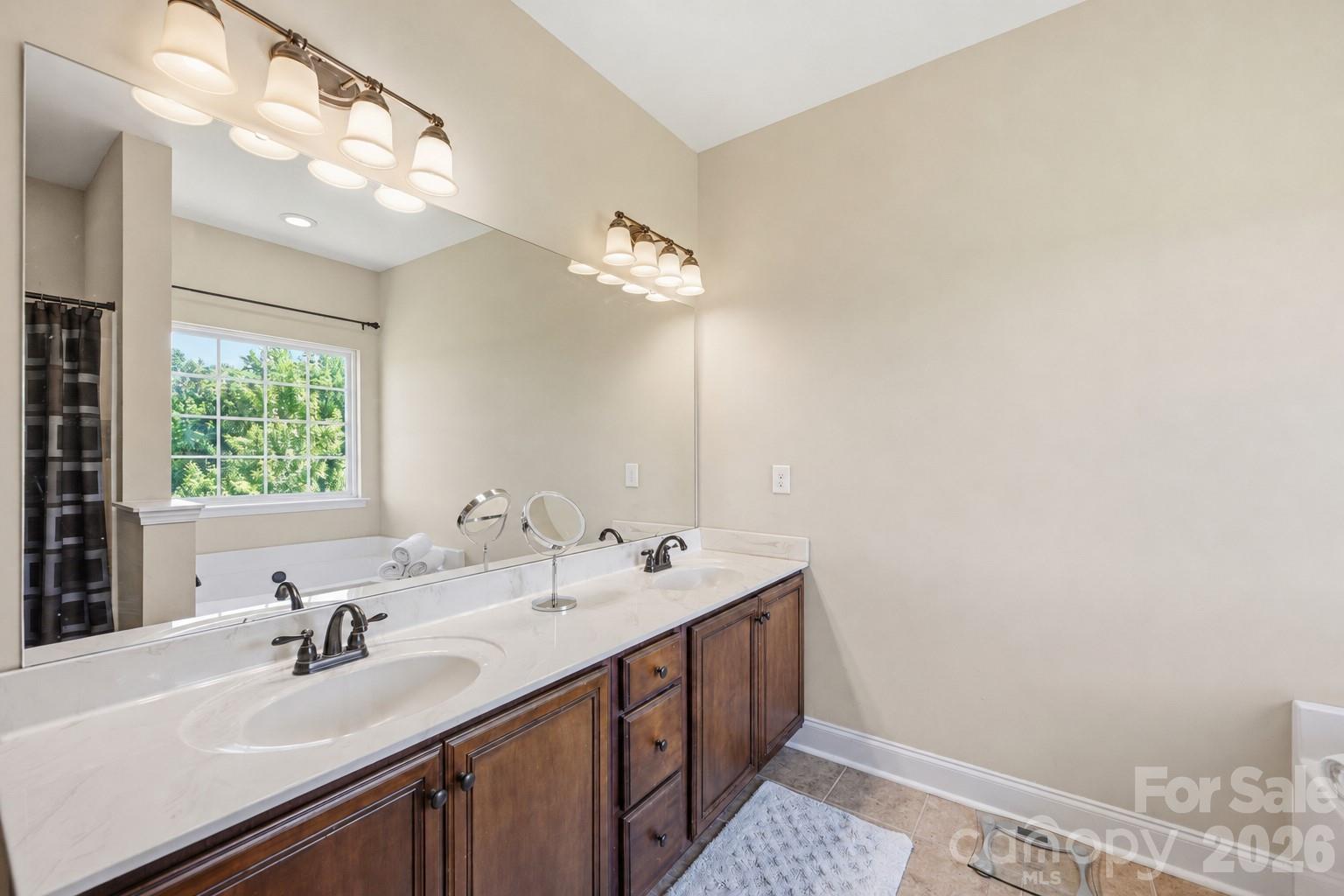 1434 Steeplechase Drive Property Photo 24
