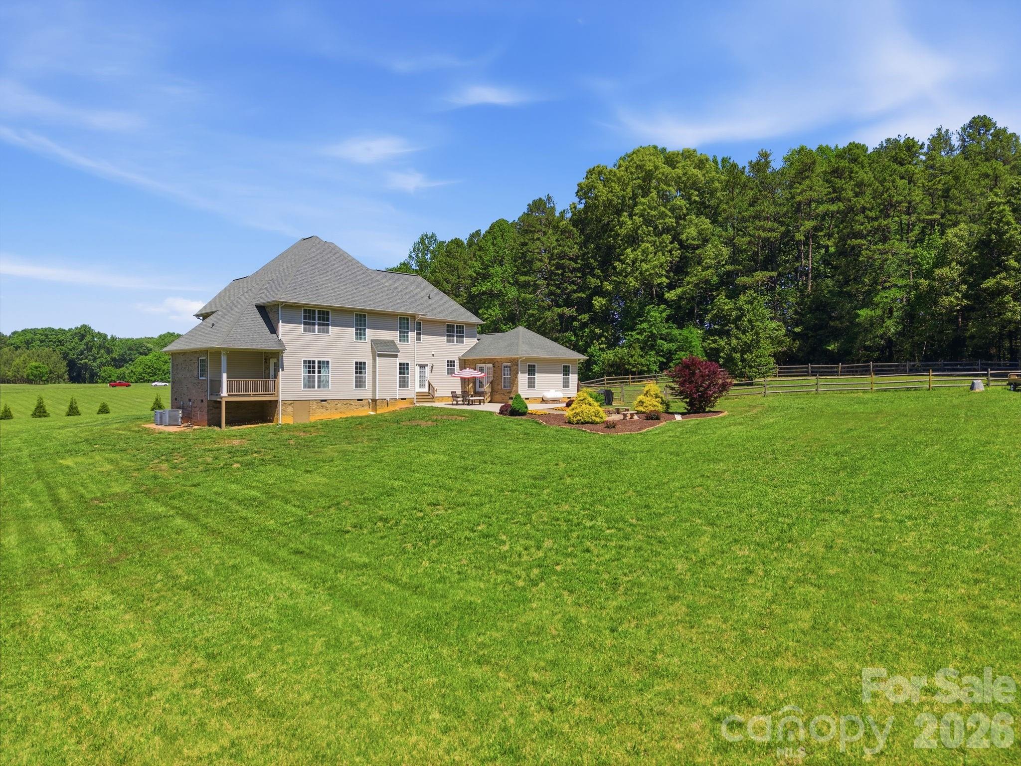 1434 Steeplechase Drive Property Photo 42