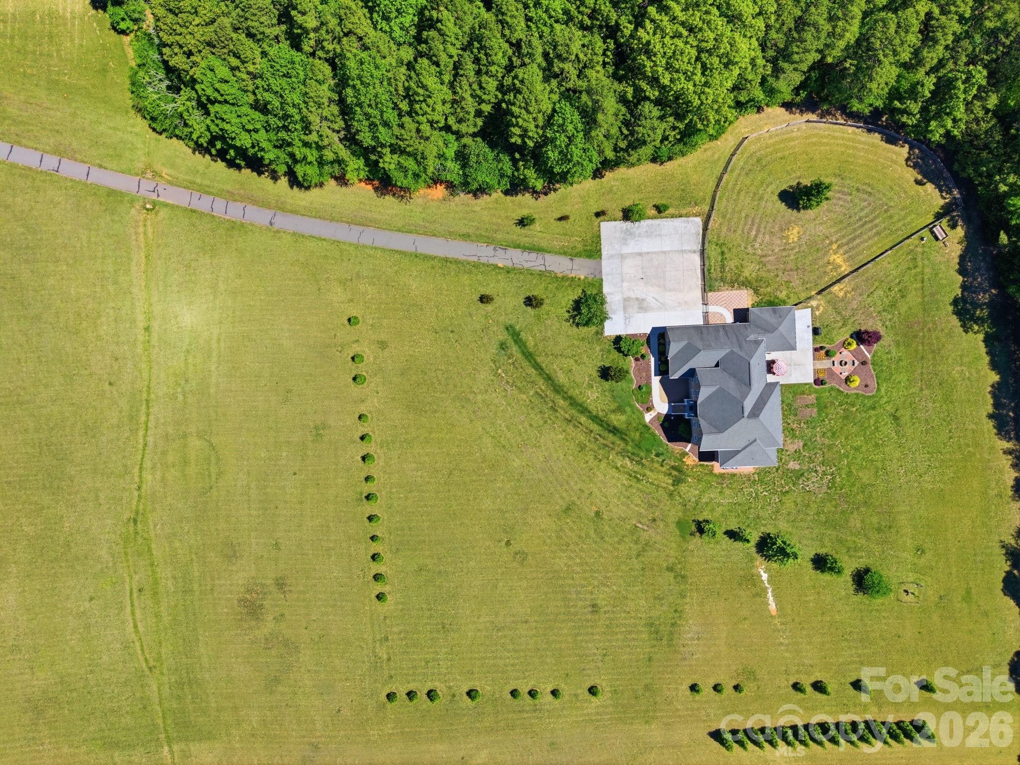 1434 Steeplechase Drive Property Photo 45