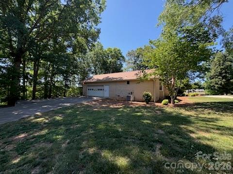 2610 Taylor Road Property Photo 9