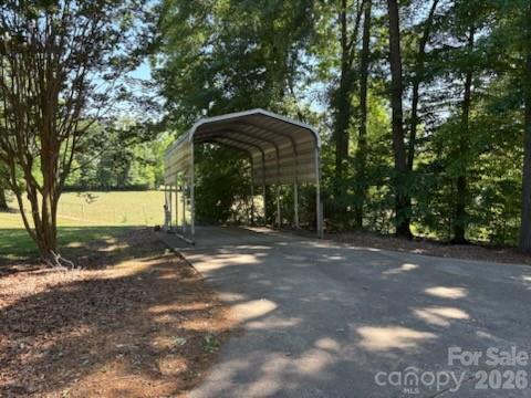 2610 Taylor Road Property Photo 13