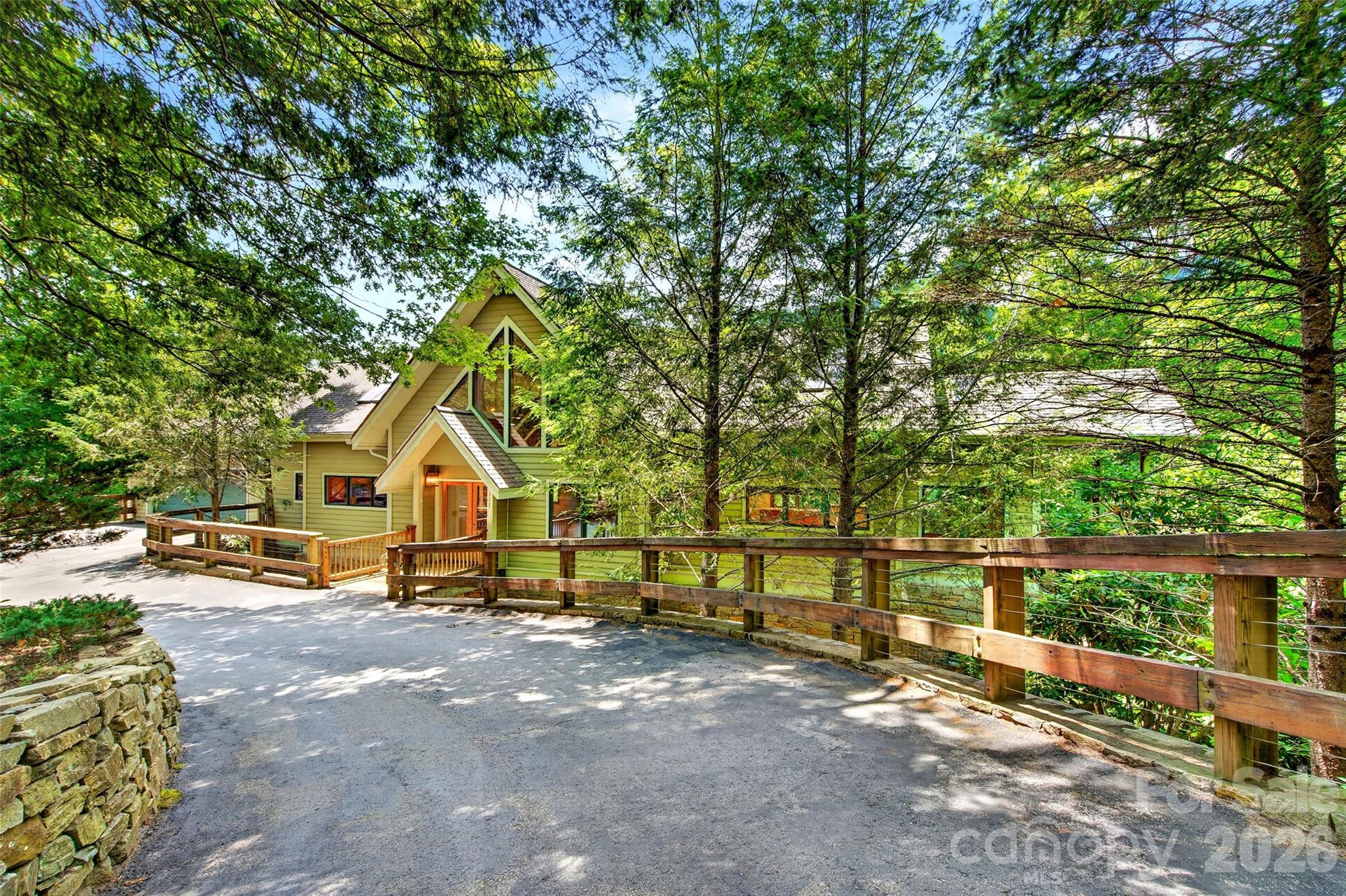 117 Shenandoah Terrace Property Photo 1