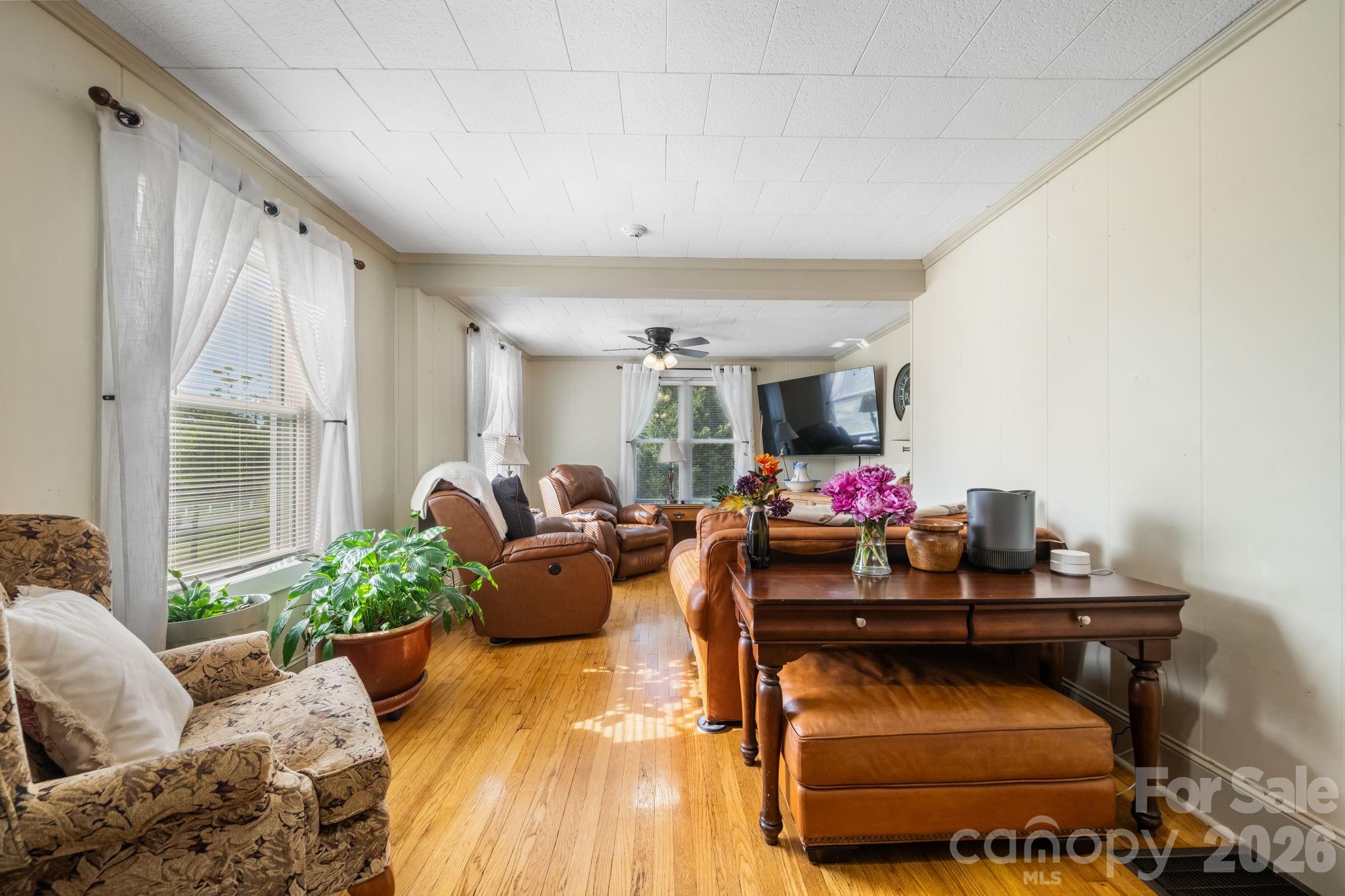 2582 Startown Road Property Photo 7