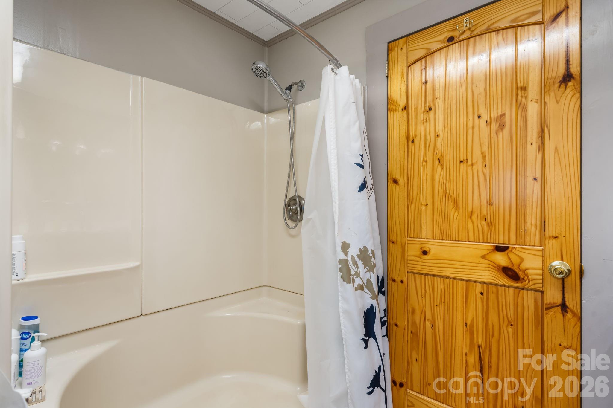 2582 Startown Road Property Photo 16