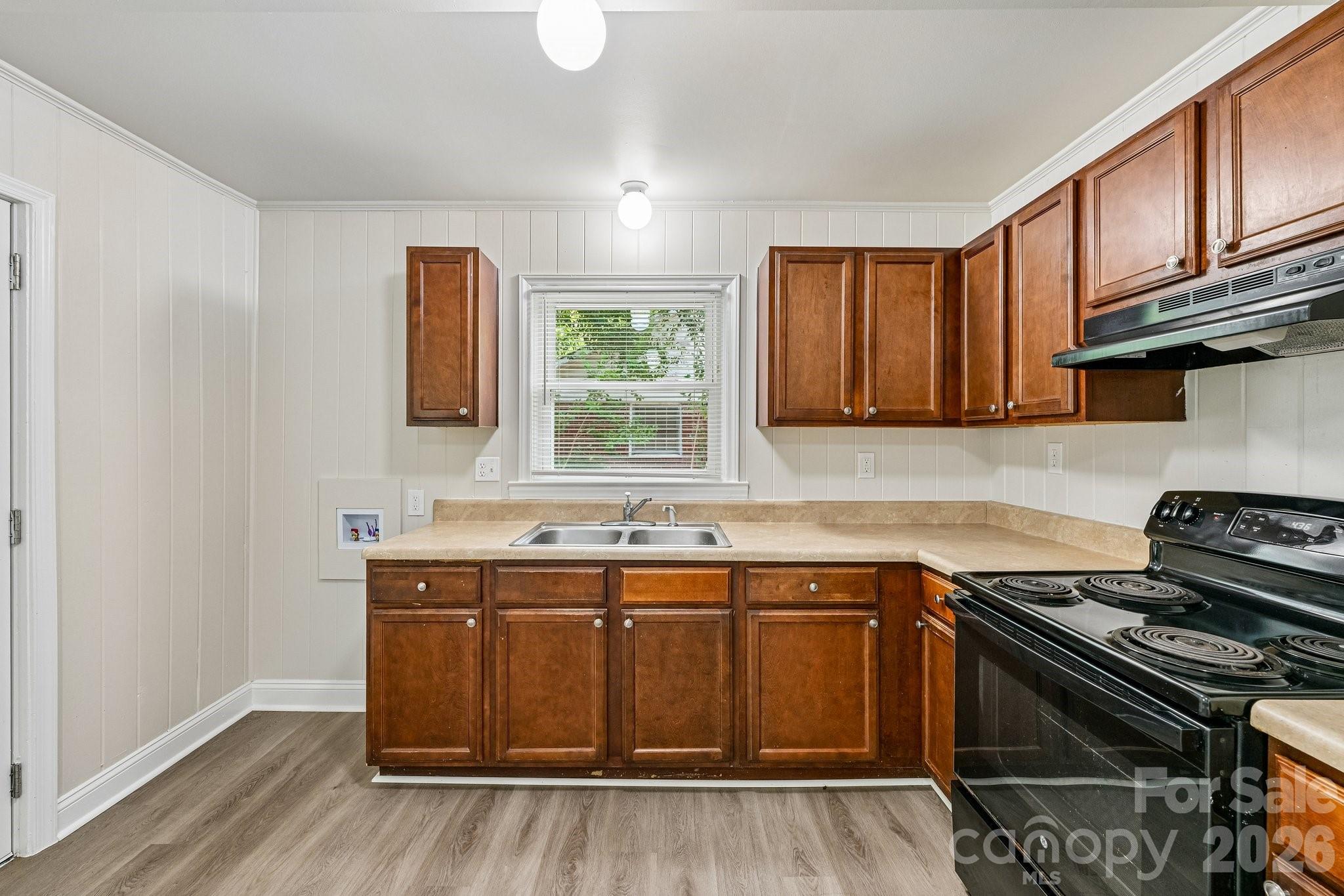 3935 Crestridge Drive Property Photo 13