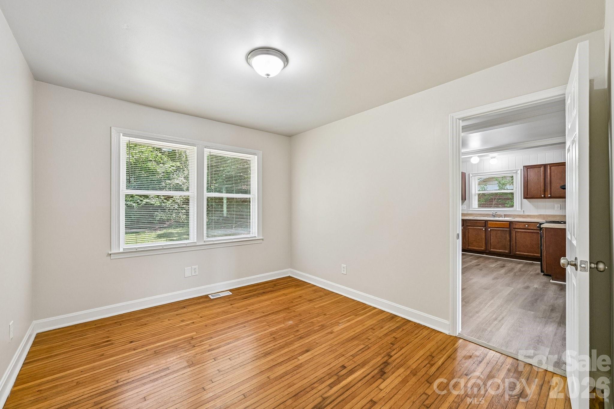 3935 Crestridge Drive Property Photo 17