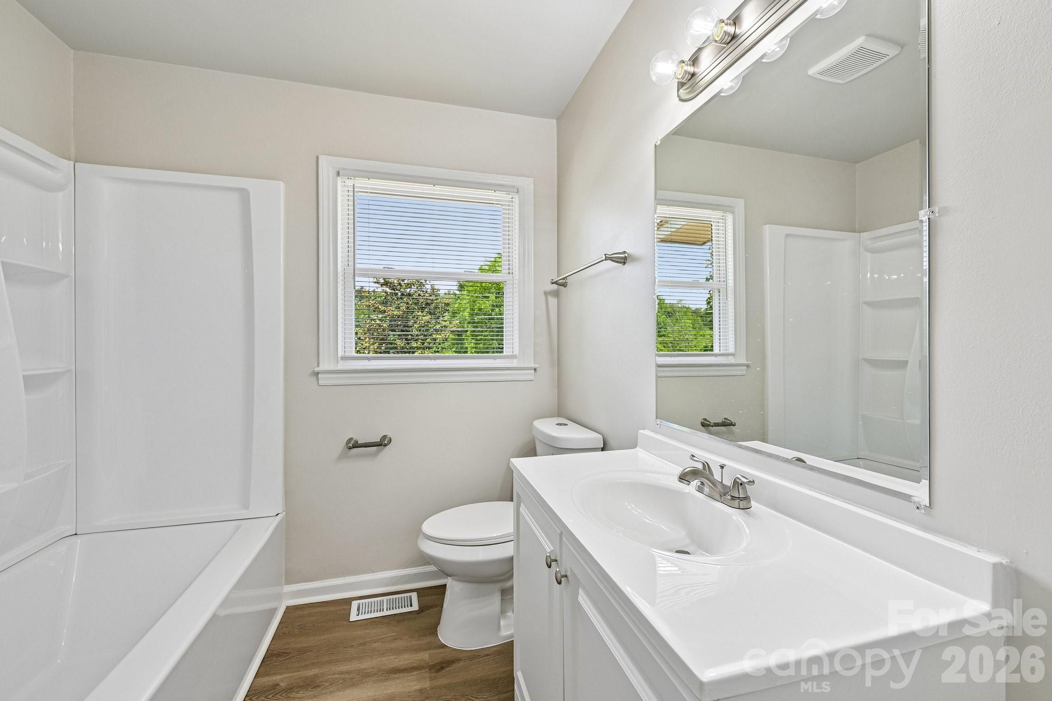 3935 Crestridge Drive Property Photo 18