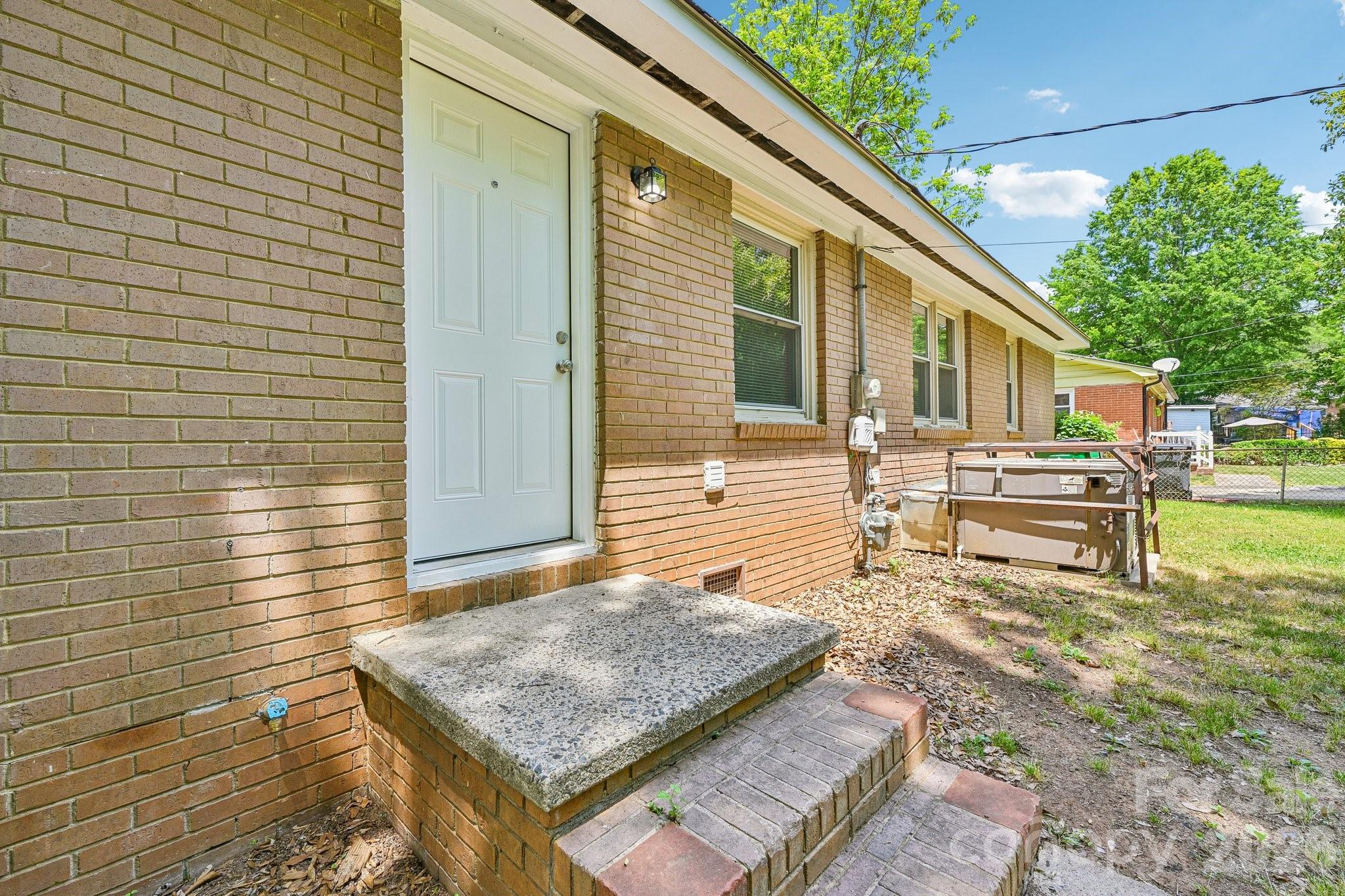 3935 Crestridge Drive Property Photo 27