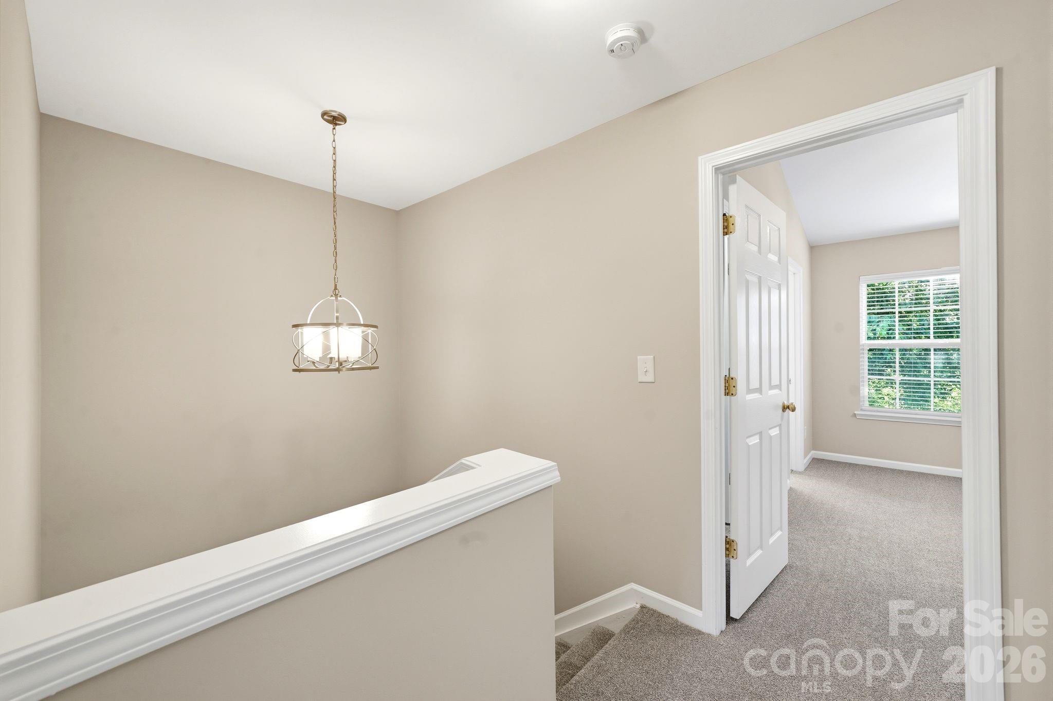 687 Rock Lake Glen Property Photo 19