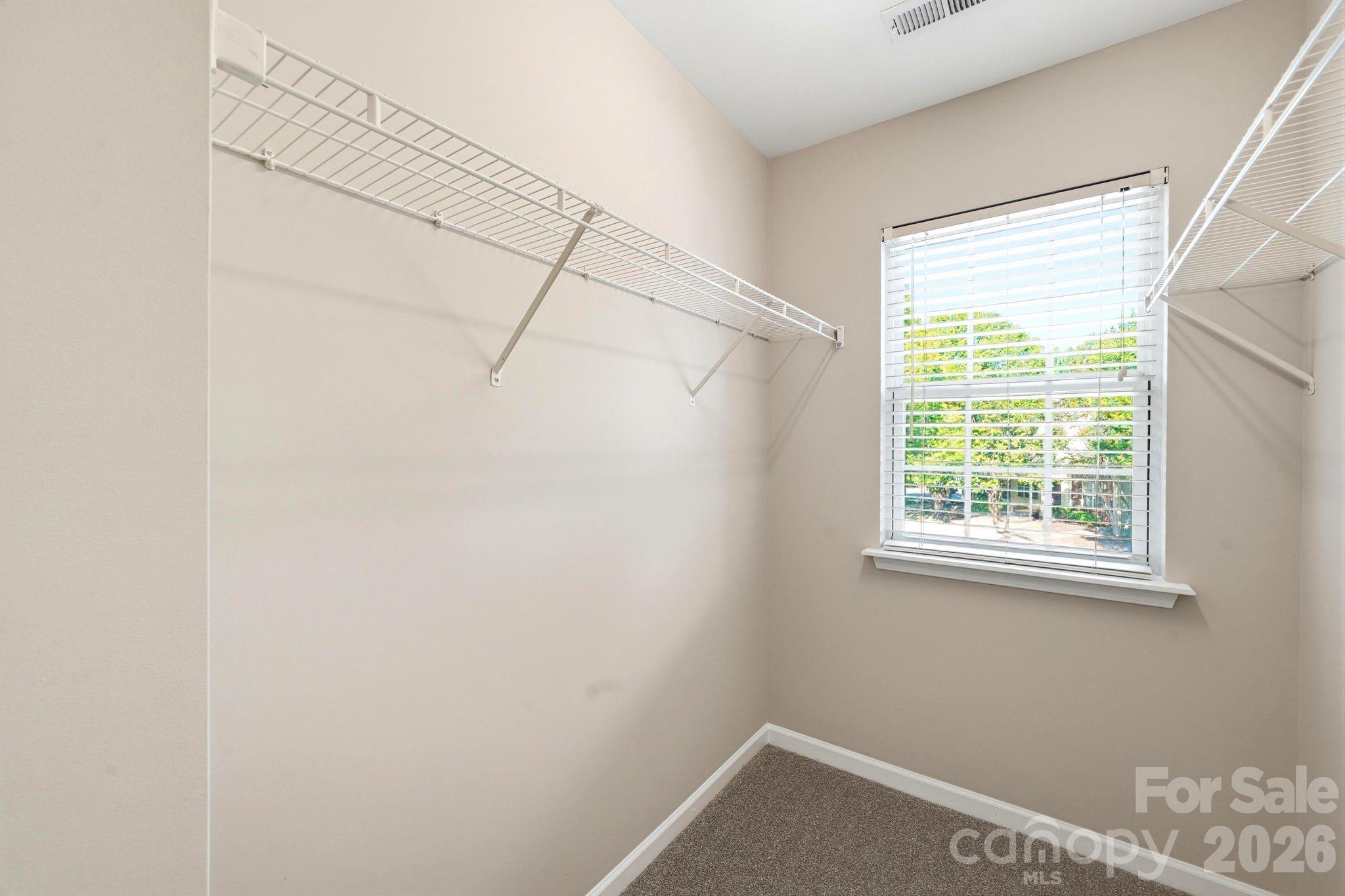 687 Rock Lake Glen Property Photo 24