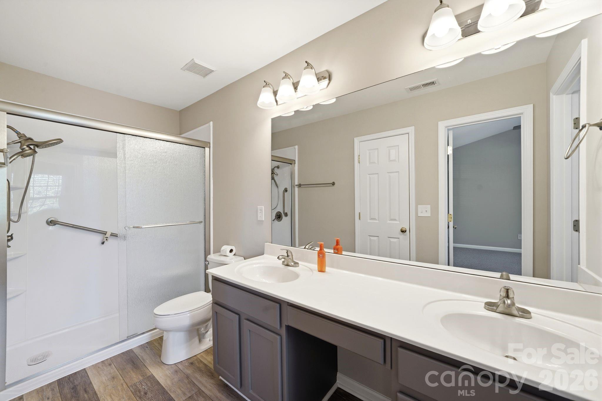 687 Rock Lake Glen Property Photo 31