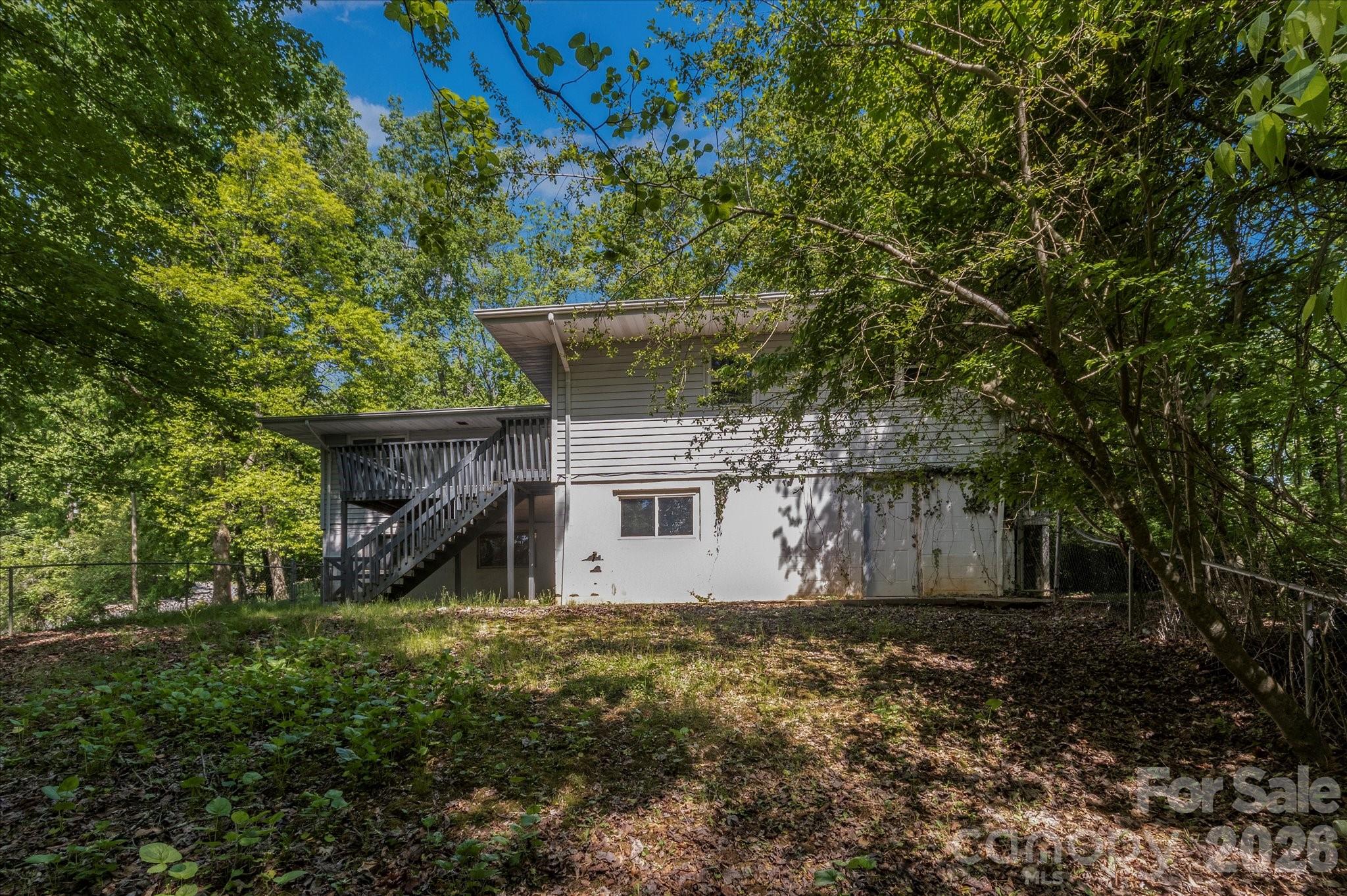 147 Barberry Heights Drive Property Photo 27