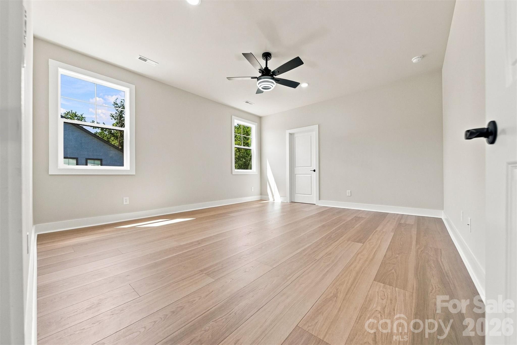 2435 Kimberly Avenue Property Photo 22